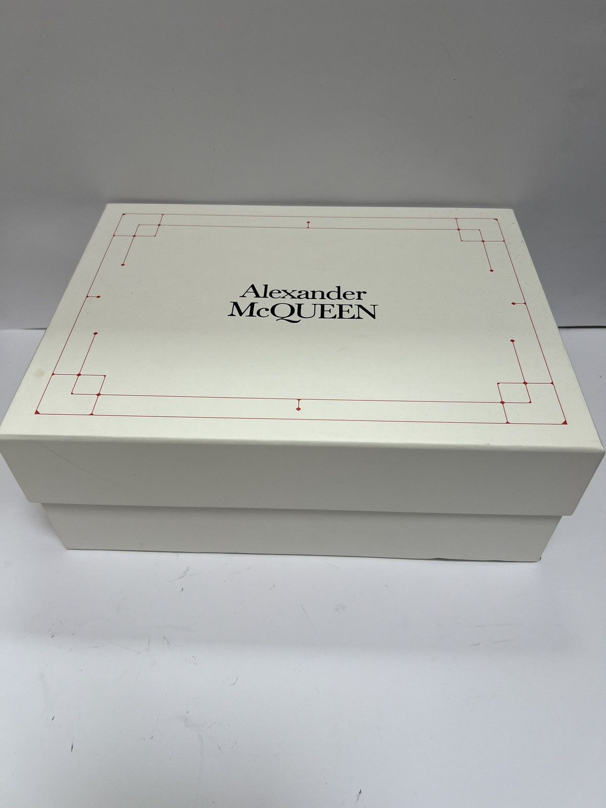 Alexander McQueen Alexander McQueen sneakers black galaxy glitter sz 39 Size US 9 / IT 39 - 17 Thumbnail