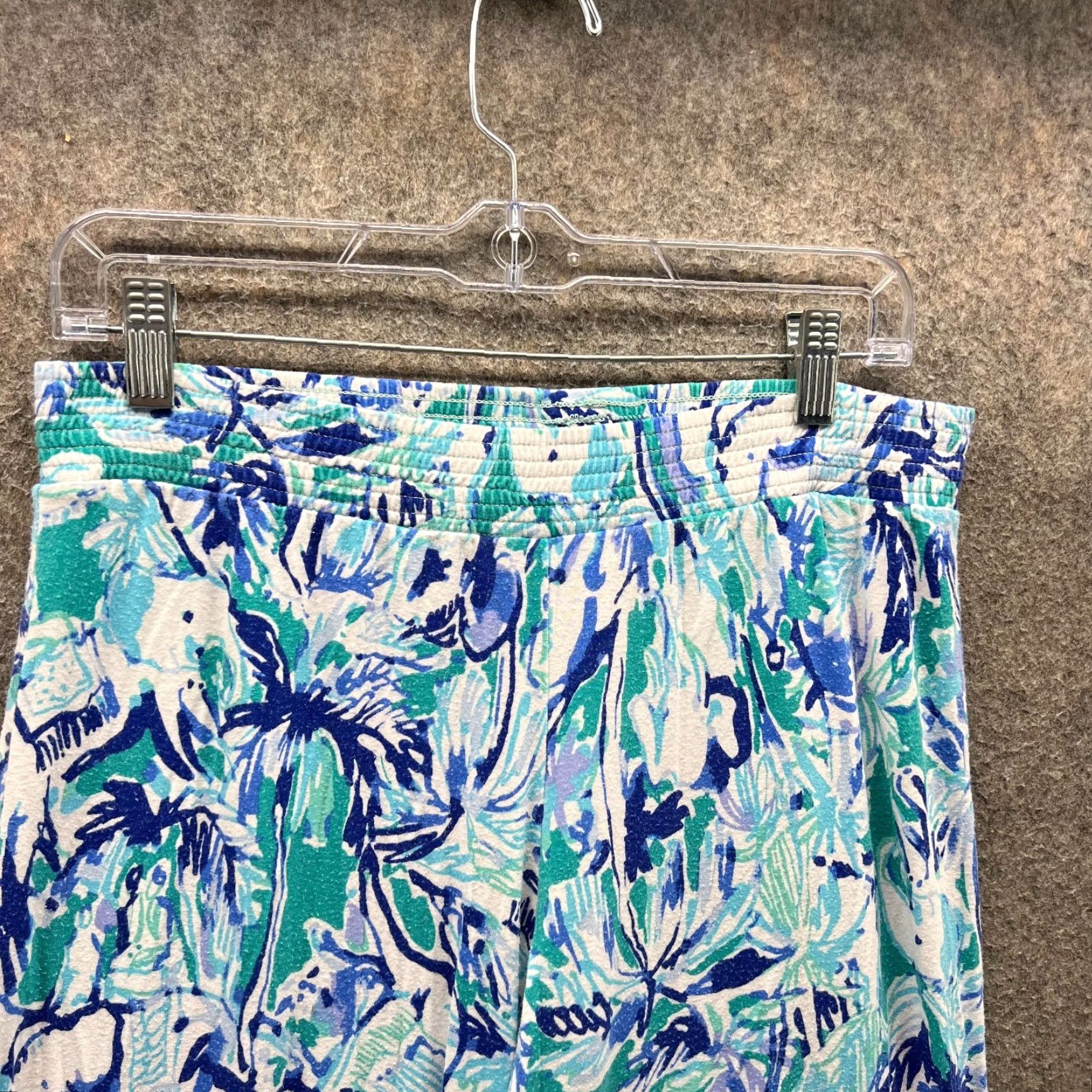 Lilly Pulitzer Lilly Pulitzer Pants Womens Small Blue Abstract White Tropical Floral Wide Leg Shorts? Size 28" / US 6 / IT 42 - 6 Thumbnail