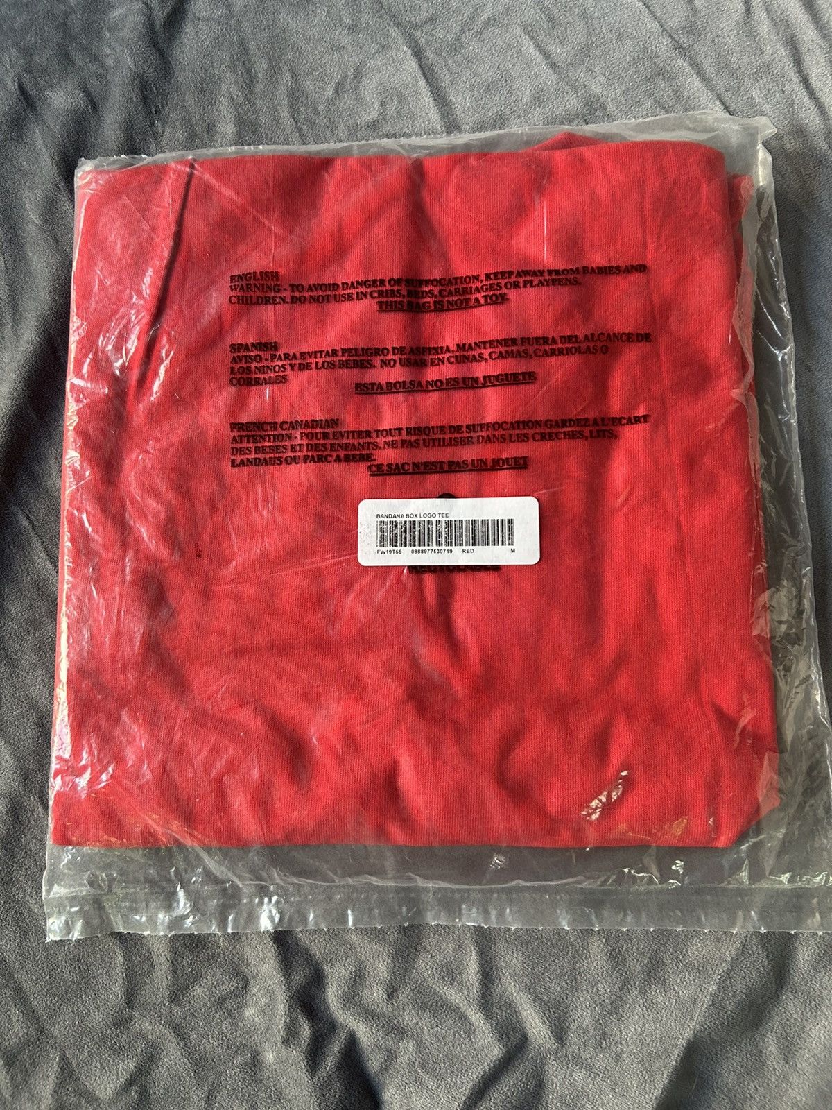 Supreme Supreme Bandana Box Logo Tee Red Medium FW19 Size US M / EU 48-50 / 2 - 4 Thumbnail