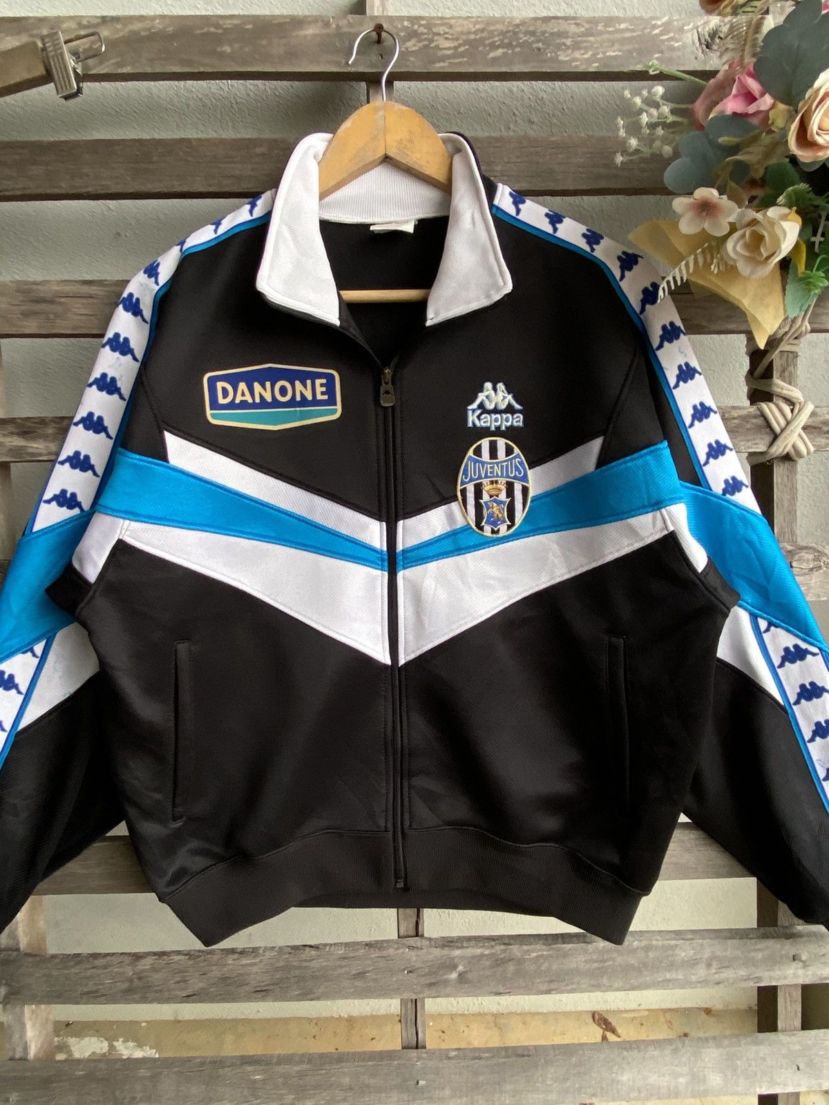 Kappa vintage 90s Kappa Juventus Danone track jacket. Size US L / EU 52-54 / 3 - 2 Thumbnail