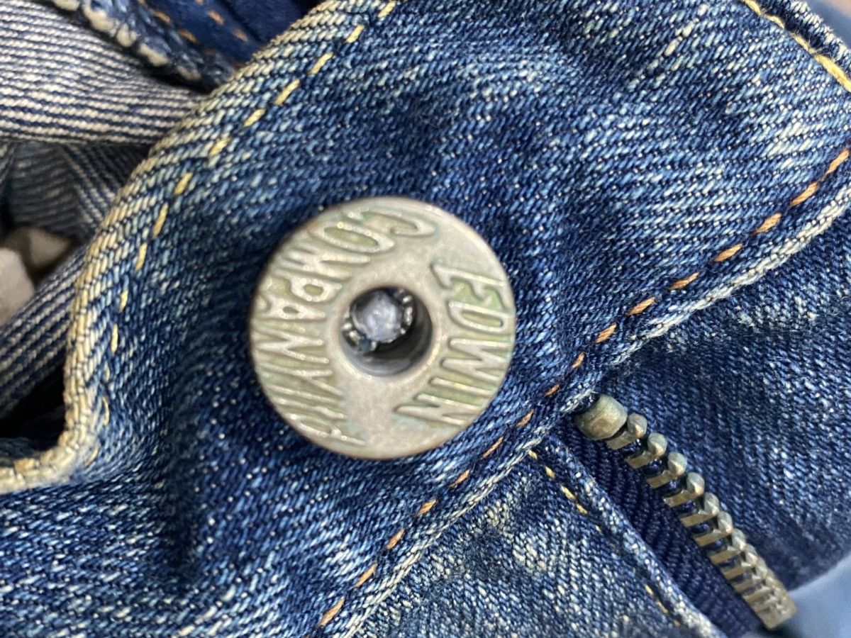 Edwin Vintage EDWIN Distressed Blue Jeans Size US 39 - 13 Thumbnail