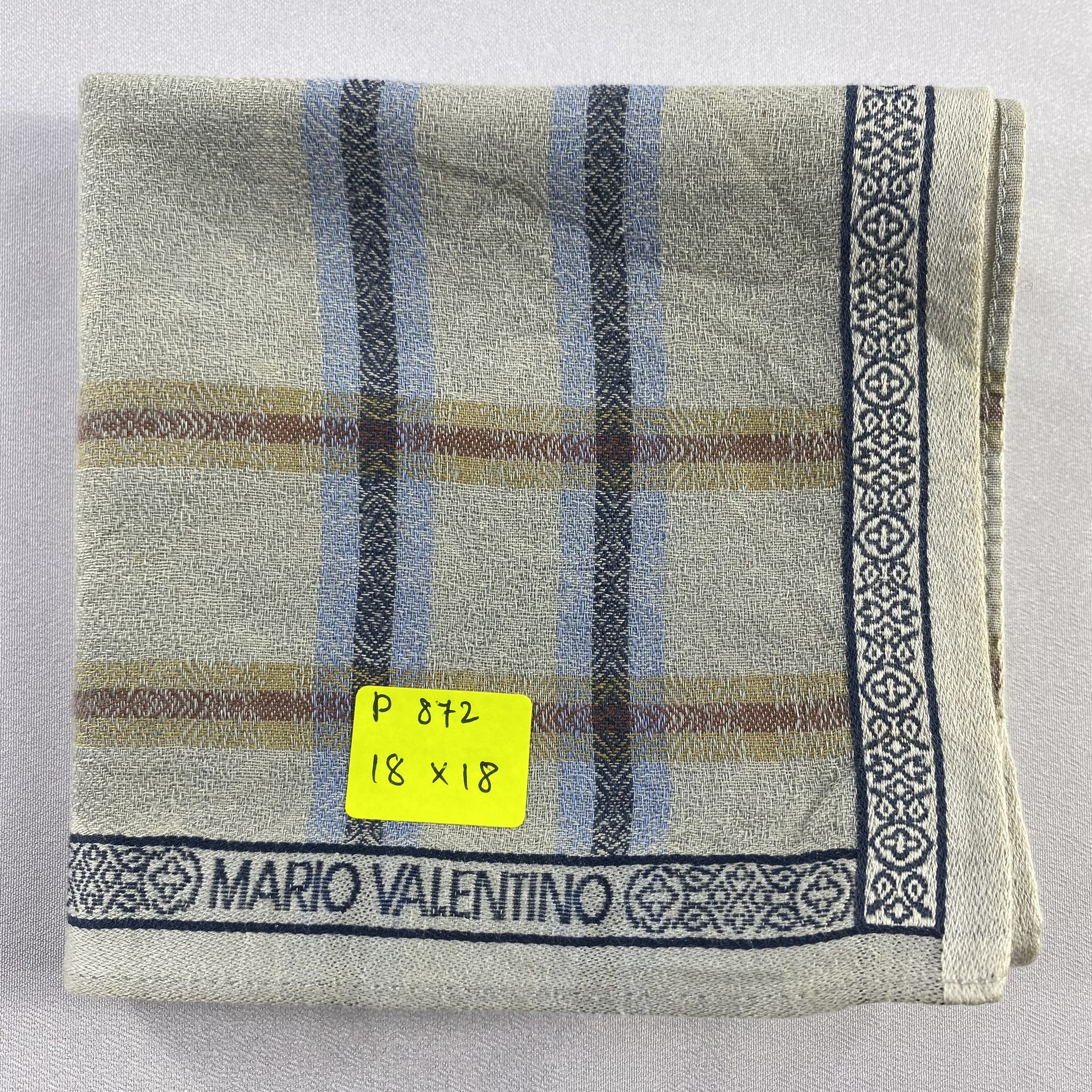 Vintage Mario Valentino Bandana/ Handkerchief / Neckerchief-P872 Size ONE SIZE - 6 Thumbnail