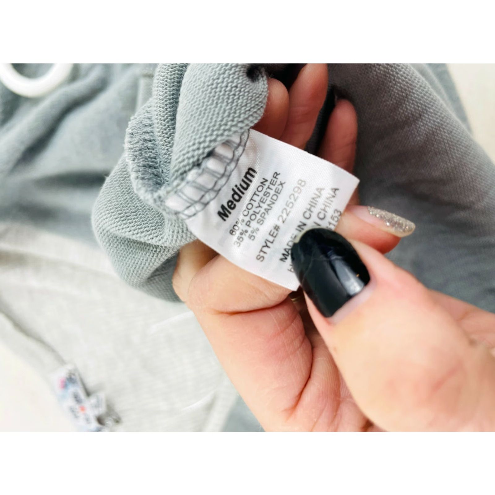Vintage Poof New York Sweater Women's M Gray Fleece Deep V-Neck Long Sleeve NWD Vintage No Size M / US 6-8 / IT 42-44 - 6 Thumbnail