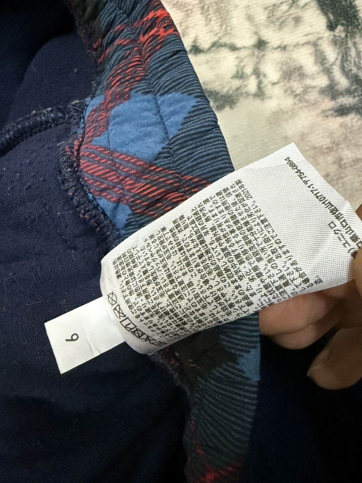 JW Anderson × Japanese Brand × Uniqlo Uniqlo J.W. anderson Shearling Fleece Sweatpants Size US 36 / EU 52 - 8 Thumbnail