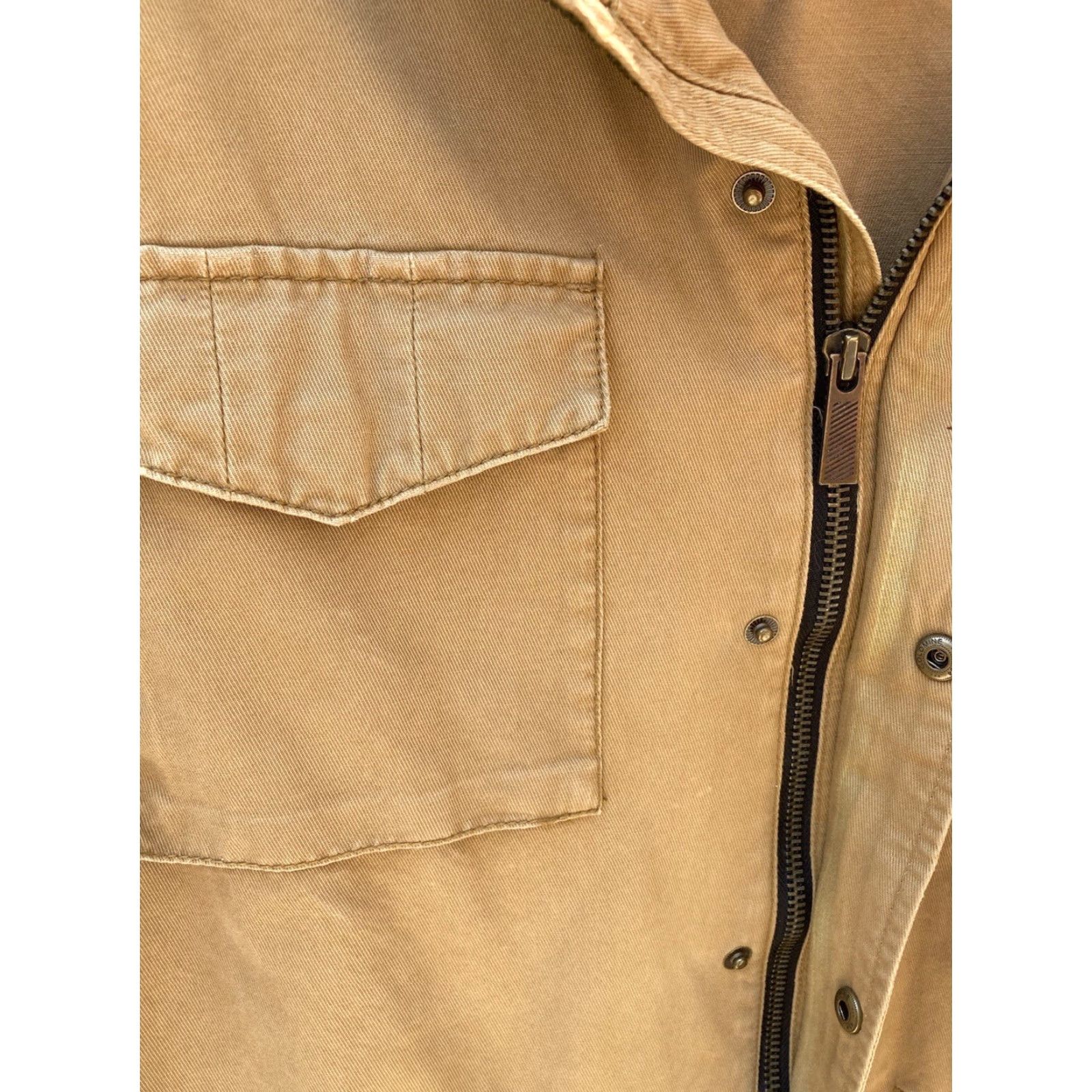 Eddie Bauer VINTAGE Eddie Bauer Field Jacket Men’s L Beige Khaki Canvas Epaulettes Pockets 4 Buttons 1990s Jacket Size US L / EU 52-54 / 3 - 5 Thumbnail