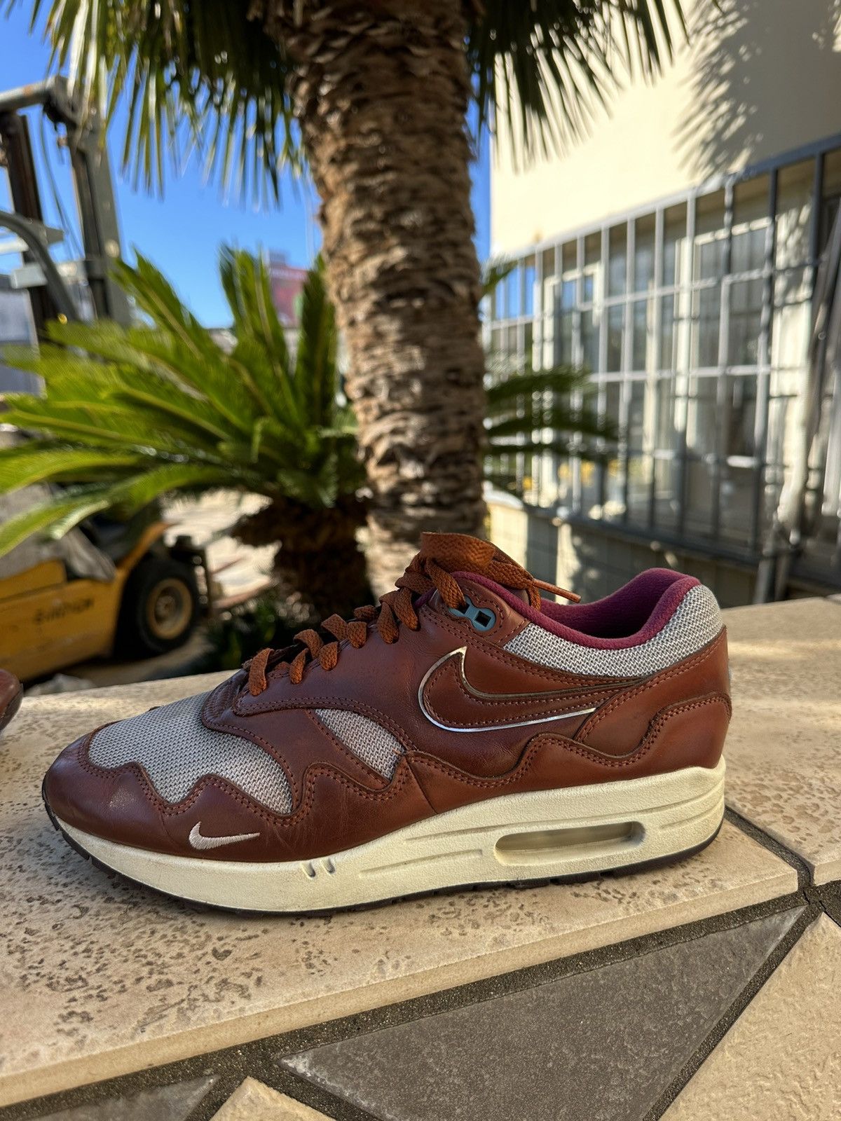 Nike × Patta Nike x Patta Air Max 1 Shoes Sneakers Brown Leather Size US 10 / EU 43 - 2 Thumbnail