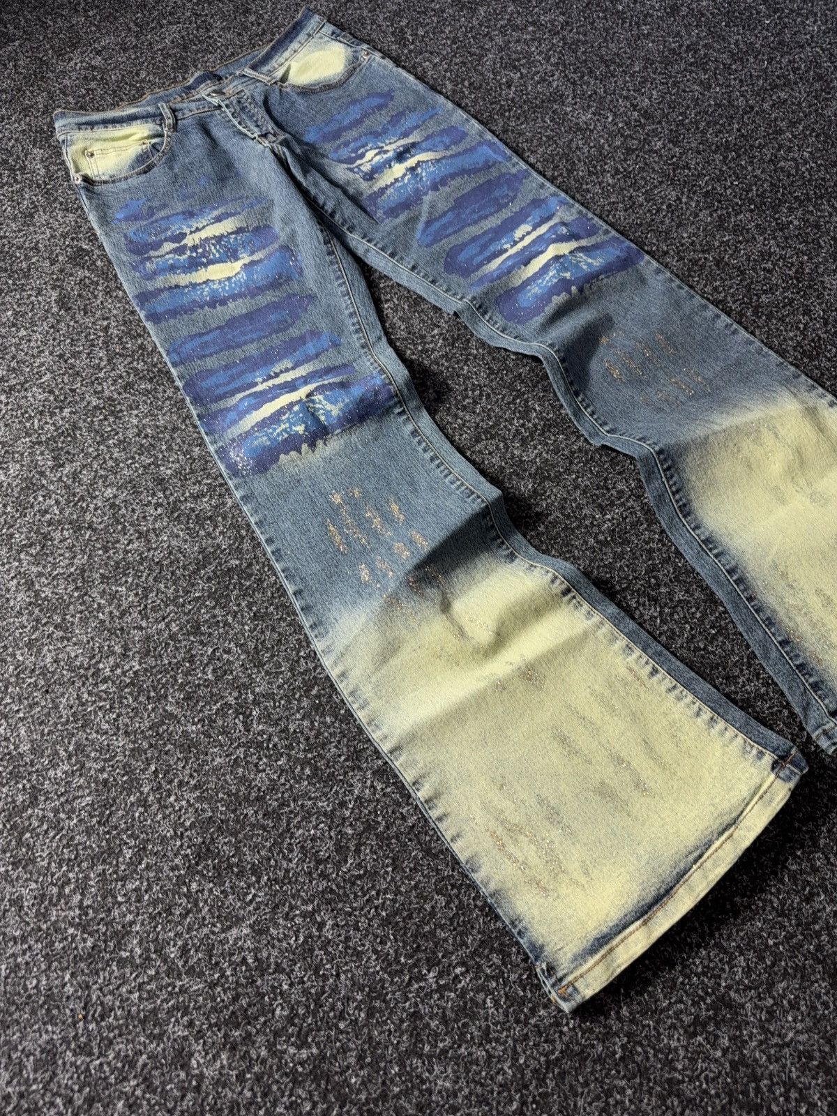 If Six Was Nine × Japanese Brand × Le Grande Bleu (L.G.B.) Vintage 2000s Japanese style Y2K Denim Faded Flared Pants Size 28" / US 6 / IT 42 - 4 Thumbnail