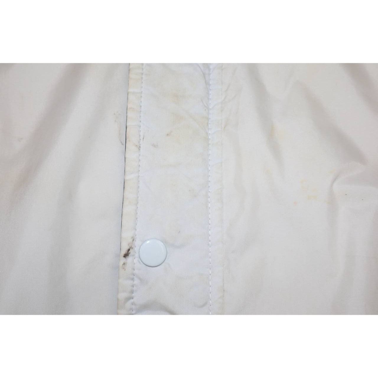 Starter 90s Starter Chicago Bulls Windbreaker Men's L White NBA Vtg Size US L / EU 52-54 / 3 - 15 Thumbnail
