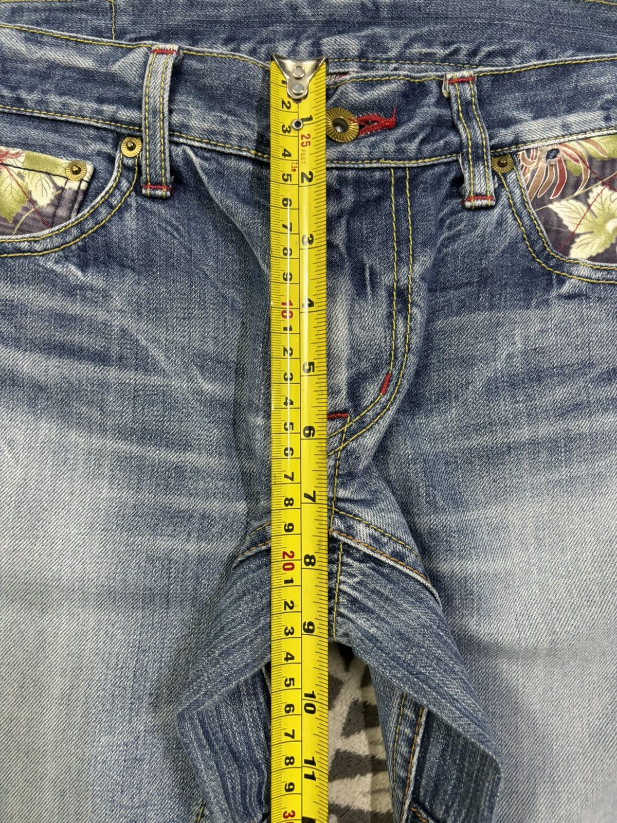 Japanese Brand Vintage Eternal Floral Cracked Washed Distressed Jeans Size US 30 / EU 46 - 17 Thumbnail