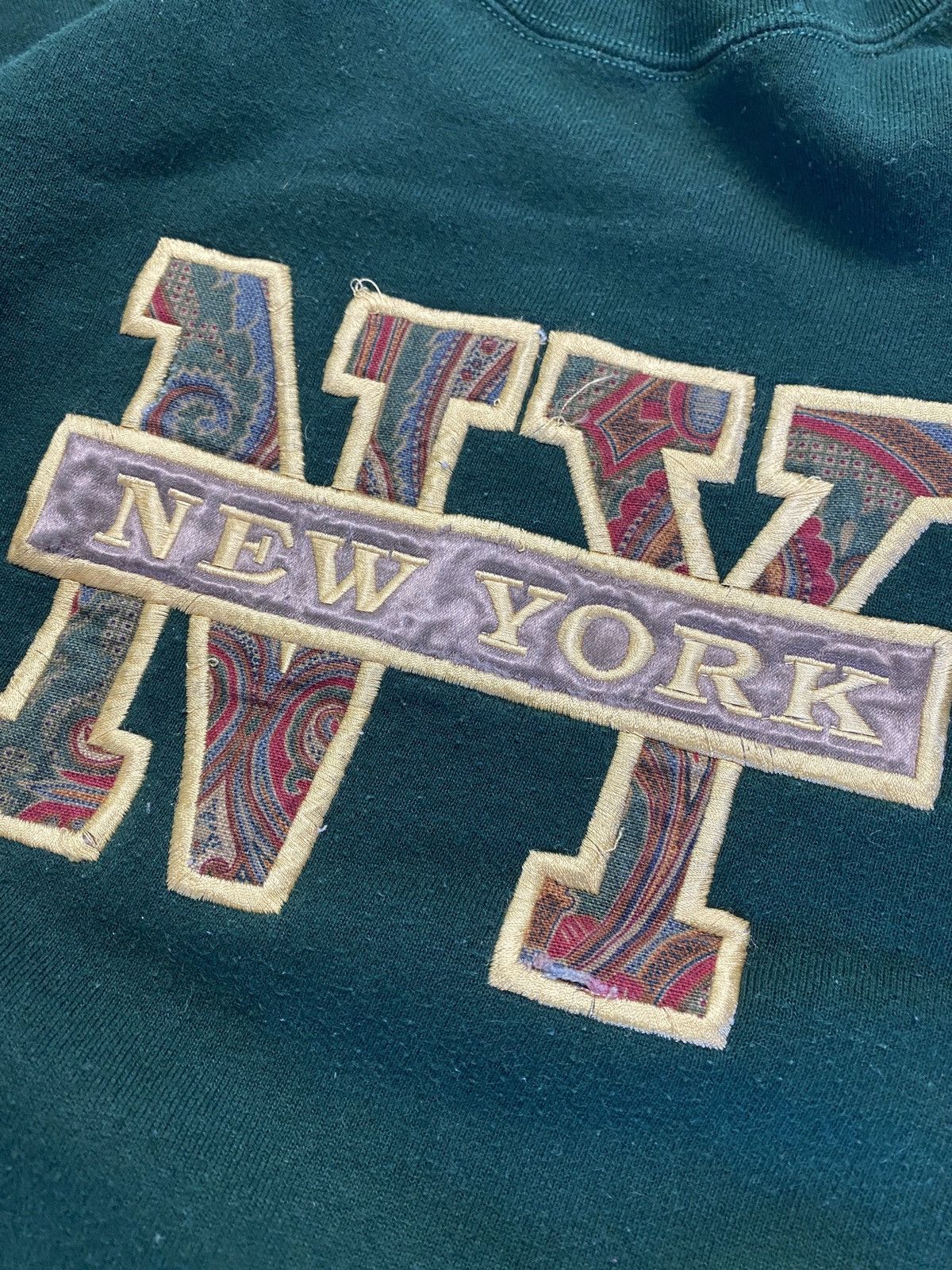Fruit Of The Loom × Vintage Vintage Fruit of the Loom New York Crewneck Sweatshirt Boxy Size US L / EU 52-54 / 3 - 6 Thumbnail