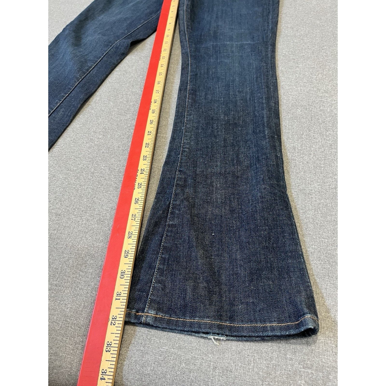 Lucky Brand Lucky Brand Jeans women 4/27 Charlie Baby Boot Dark Wash Size 27" / US 4 / IT 40 - 6 Thumbnail