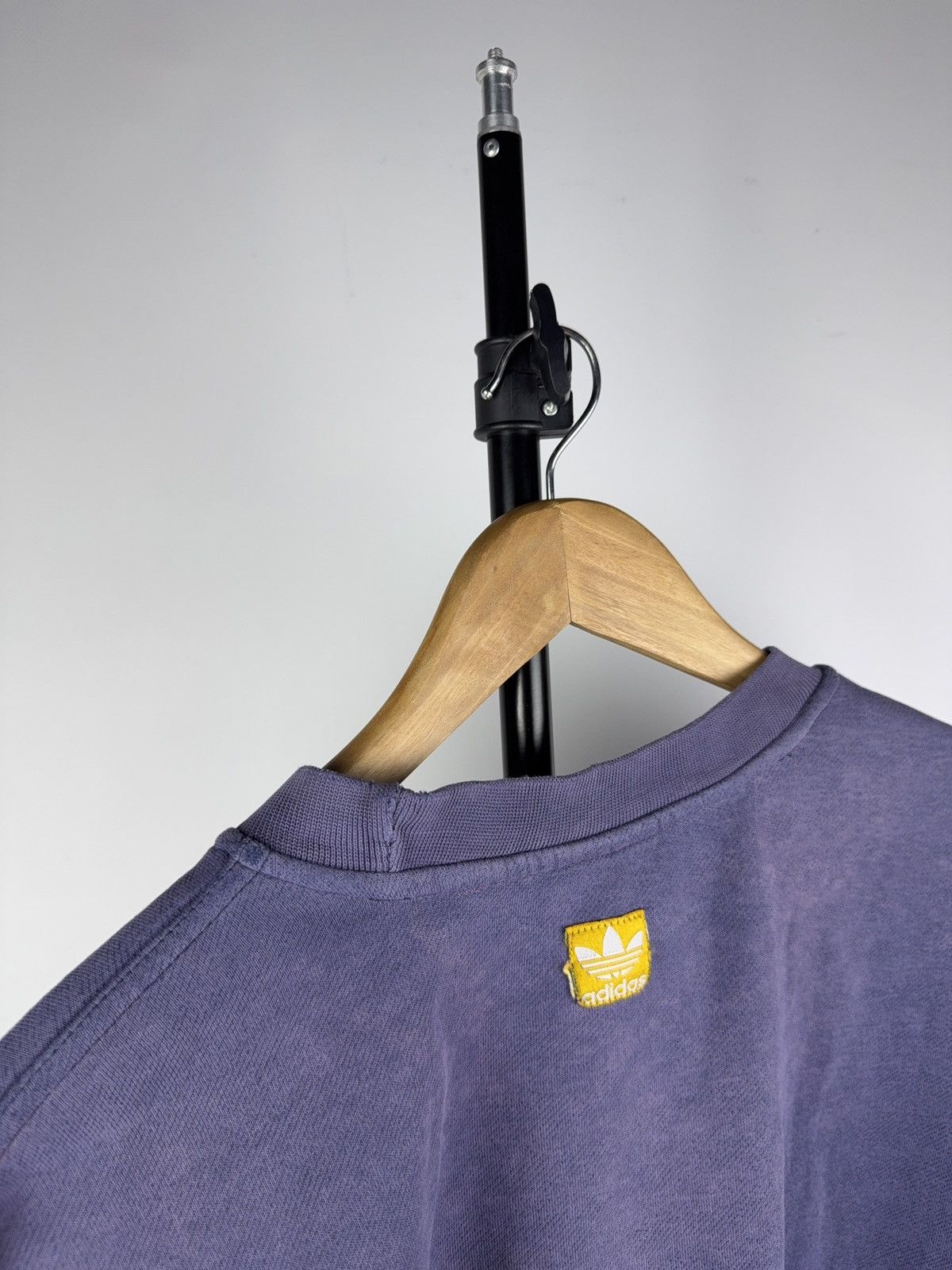 Adidas Vintage 90s Retro Distressed Adidas Sweatshirt Y2K Size US L / EU 52-54 / 3 - 17 Thumbnail