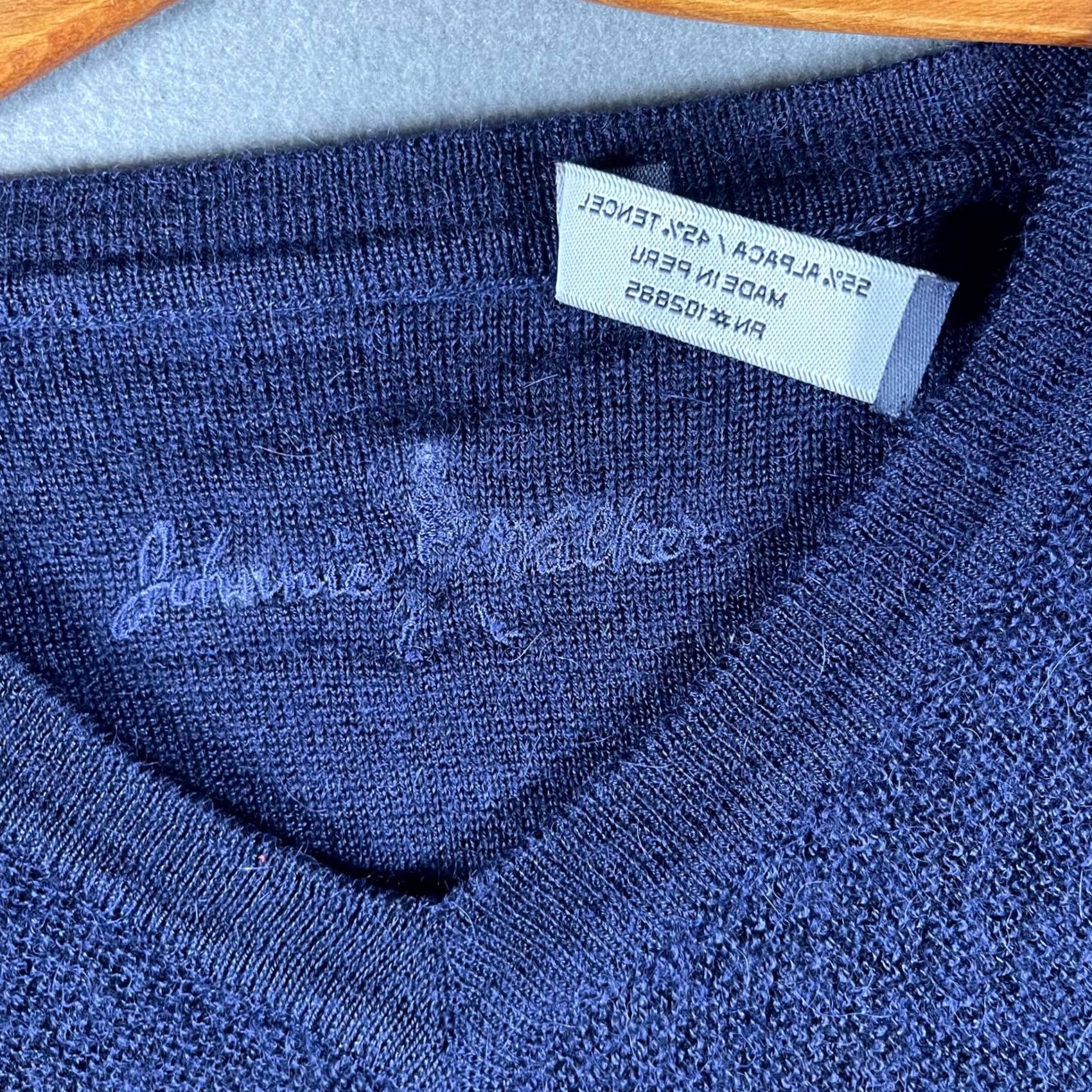 Vintage VINTAGE Johnnie Walker Sweater Vest Mens Large Blue Alpaca Tercel V Neck Blue Size US L / EU 52-54 / 3 - 4 Thumbnail