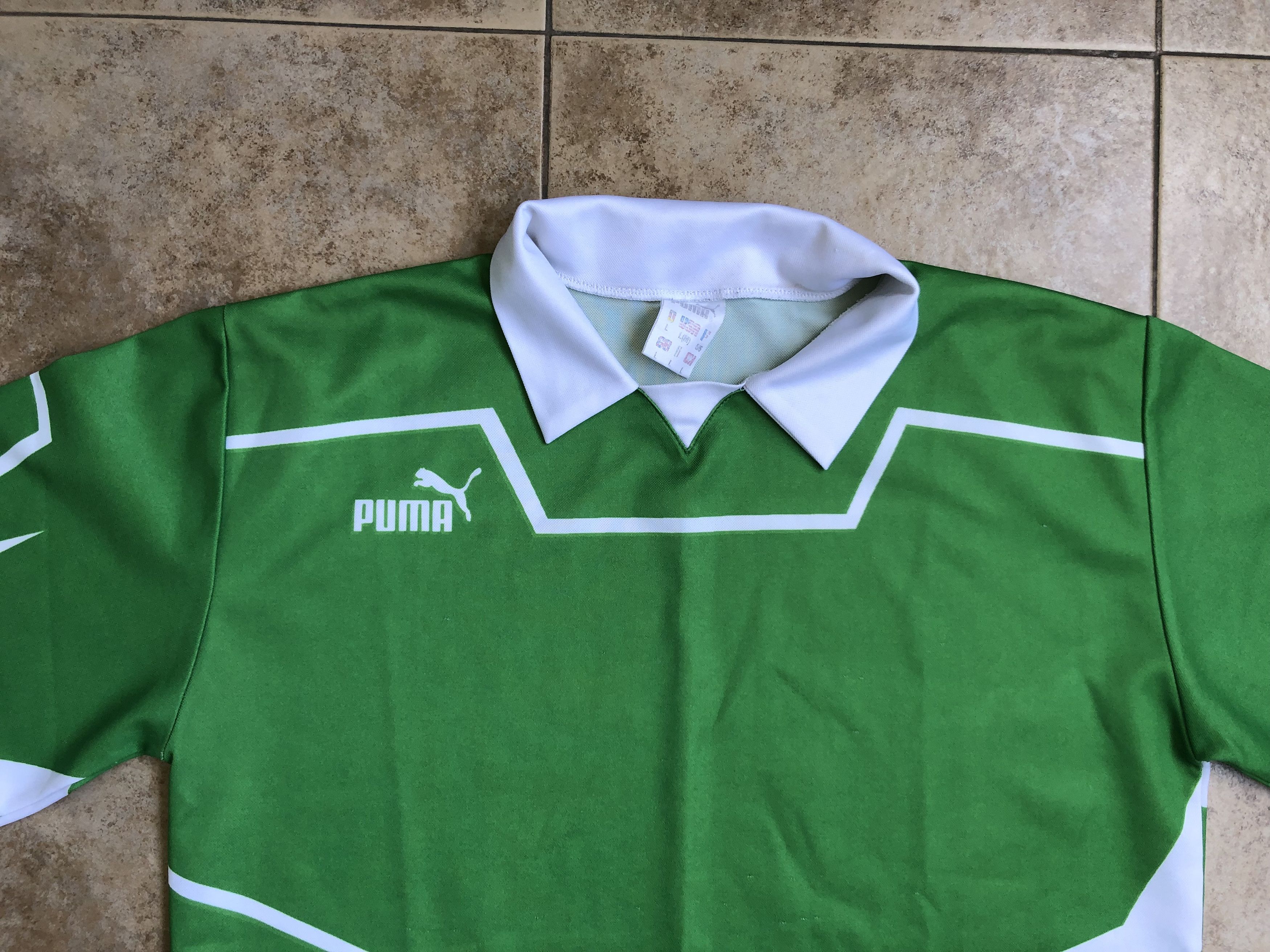 Puma Werder Bremen Home football Template shirt 1992-1994 Size L Size US L / EU 52-54 / 3 - 2 Thumbnail