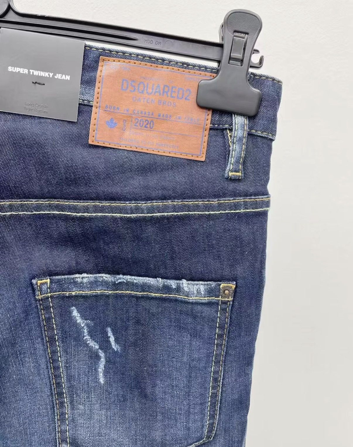 Dsquared2 DSQUARED2 (D2) Stretch Washed Slim Fit Jeans J30 Size US 28 / EU 44 - 7 Thumbnail