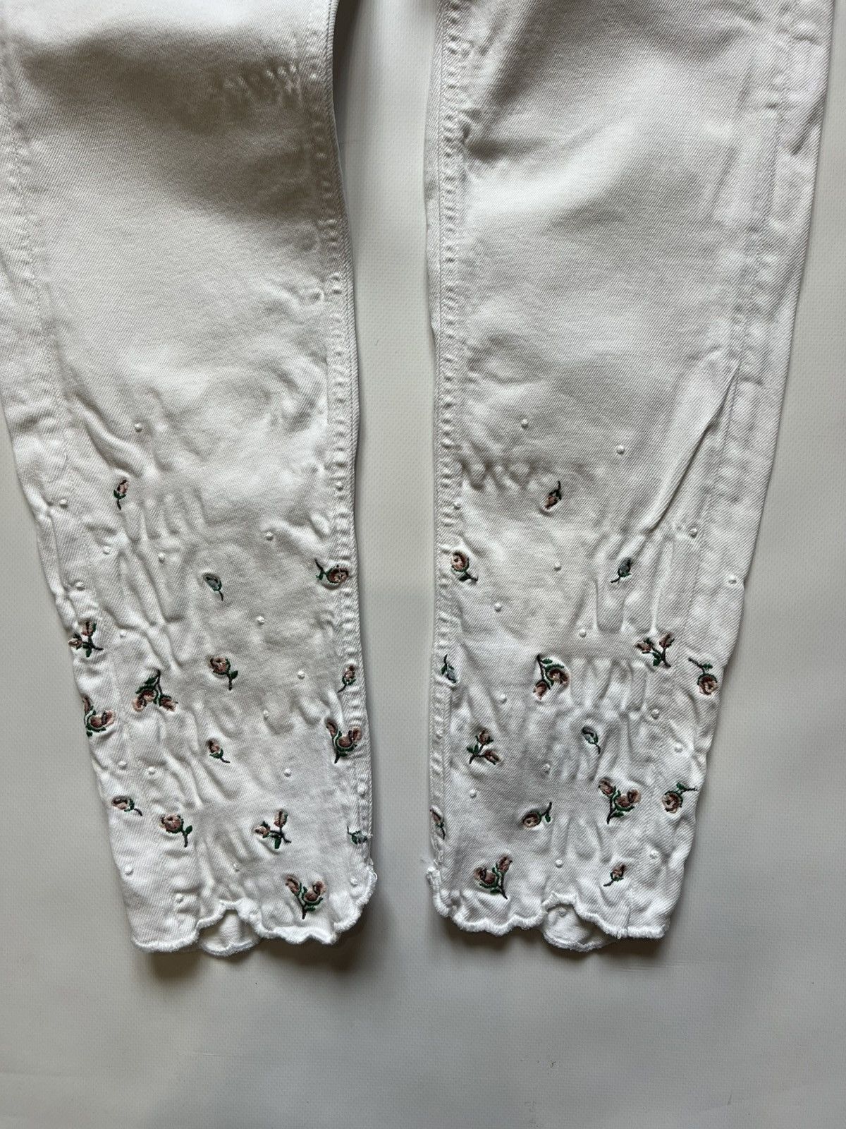 Polo Ralph Lauren Polo Ralph Lauren White Floral Pants Denim Basic Slim Size 30" / US 8 / IT 44 - 2 Thumbnail