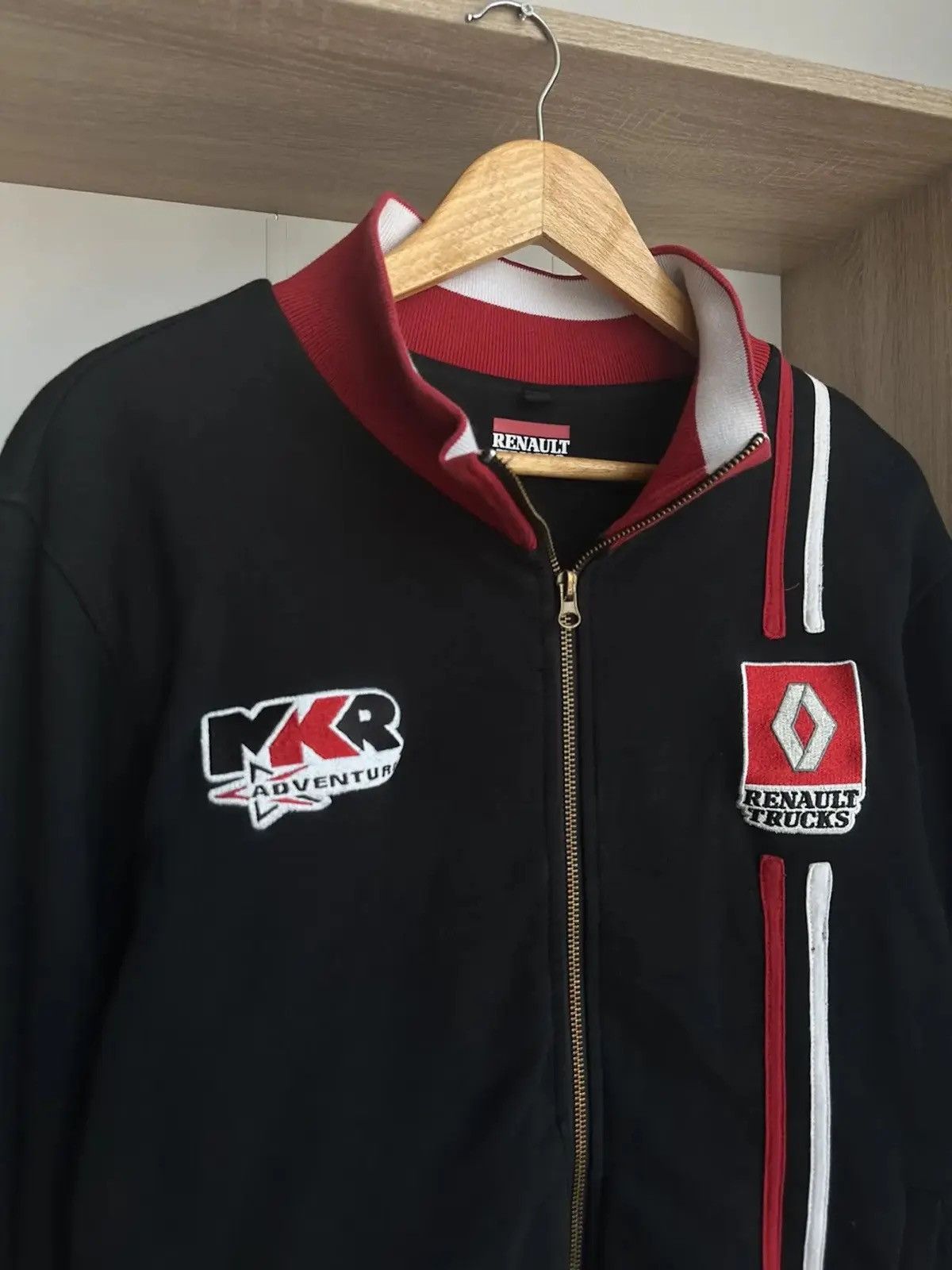 Formula 1 Vintage Renault Trucks Racing Black Zip Hoodie Size US L / EU 52-54 / 3 - 4 Thumbnail