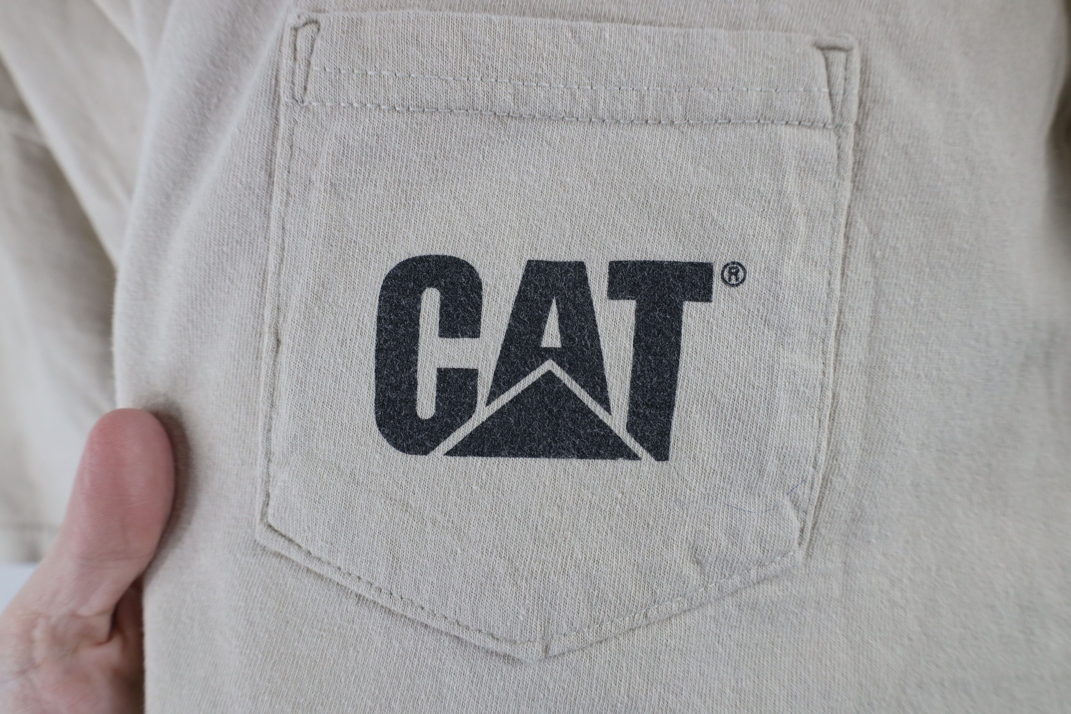 Vintage Vintage Y2K Cat Caterpillar National Show T-Shirt Beige Size US XL / EU 56 / 4 - 4 Thumbnail