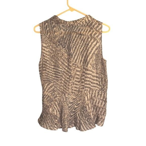 Lafayette 148 Lafayette 148 New York Size 12 Blouse 100% Silk Sleeveless P Size XL / US 12-14 / IT 48-50 - 6 Thumbnail