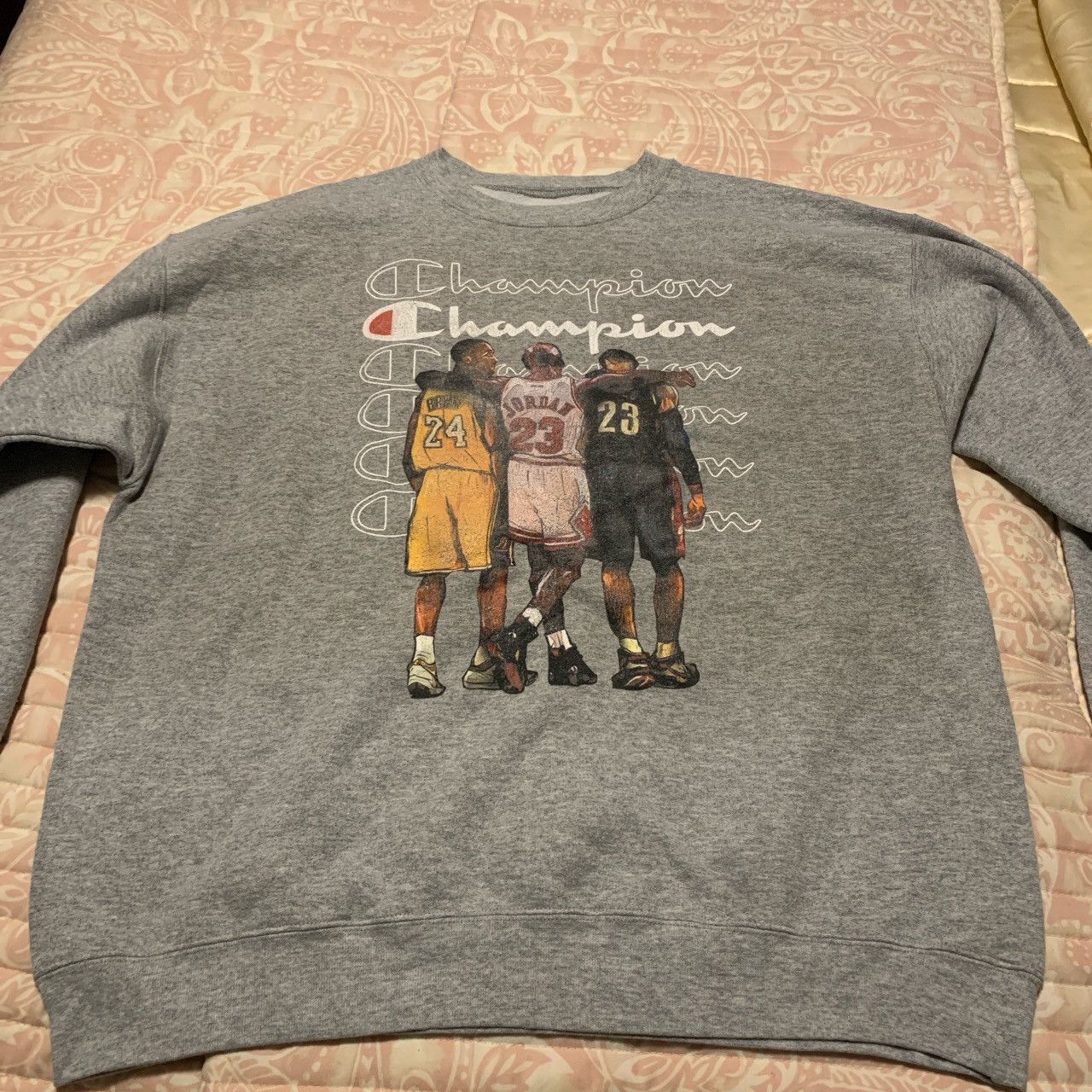 Champion Kobe, Lebron and Jordan Champion sweater Size US L / EU 52-54 / 3 - 1 Thumbnail