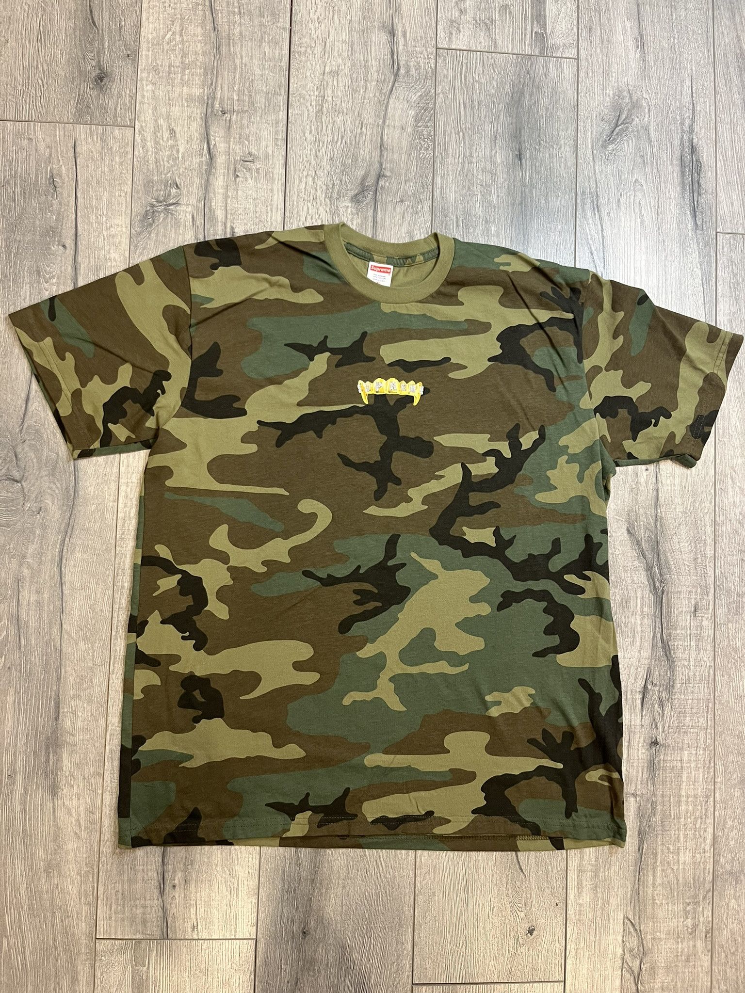 Supreme Logo XCIV Team Graphic T-Shirt hotsell Green Brown Camouflage L New