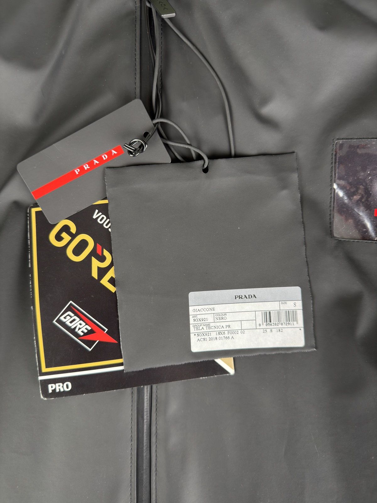 Prada Prada Linea Rossa Gore-Tex Jacket Size US S / EU 44-46 / 1 - 12 Thumbnail