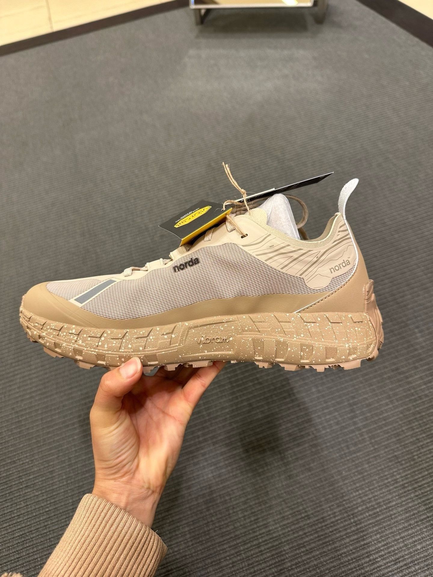 Ermenegildo Zegna Zegna Beige Hiking Sneakers Size US 10 / EU 43 - 8 Thumbnail