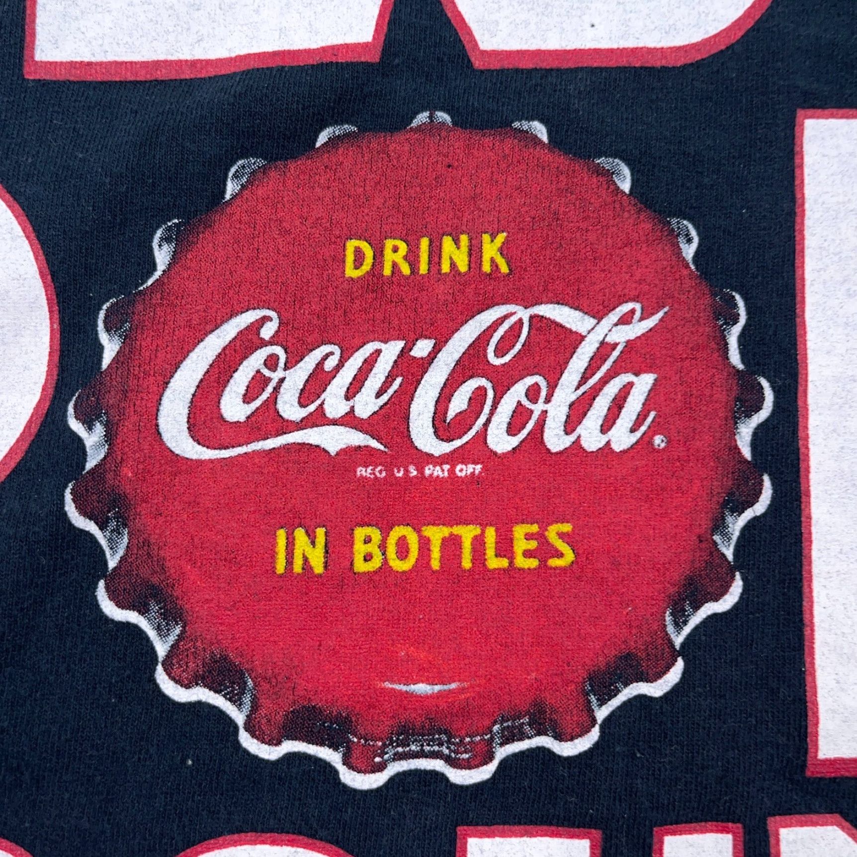 Vintage VINTAGE Coca-Cola Shirt Men Large Black Tee Y2K Soda Pop Logo Distinctive Cap Brand Coca-Cola Shirt Men Large Black 1990s Retro Rock Theme Mens Size US L / EU 52-54 / 3 - 4 Thumbnail