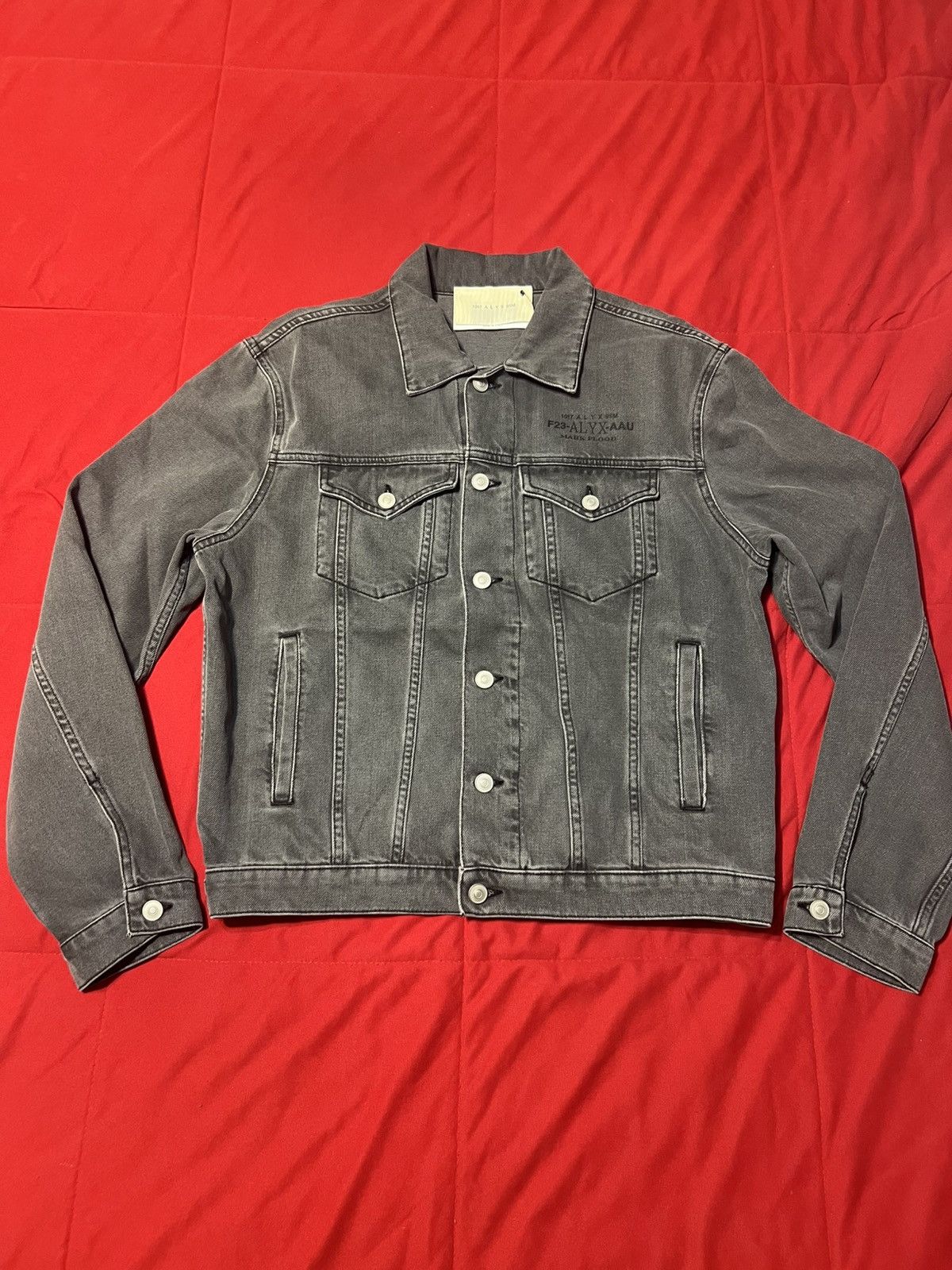 1017 ALYX 9SM MARK FLOOD DENIM JACKET Size US S / EU 44-46 / 1 - 3 Thumbnail