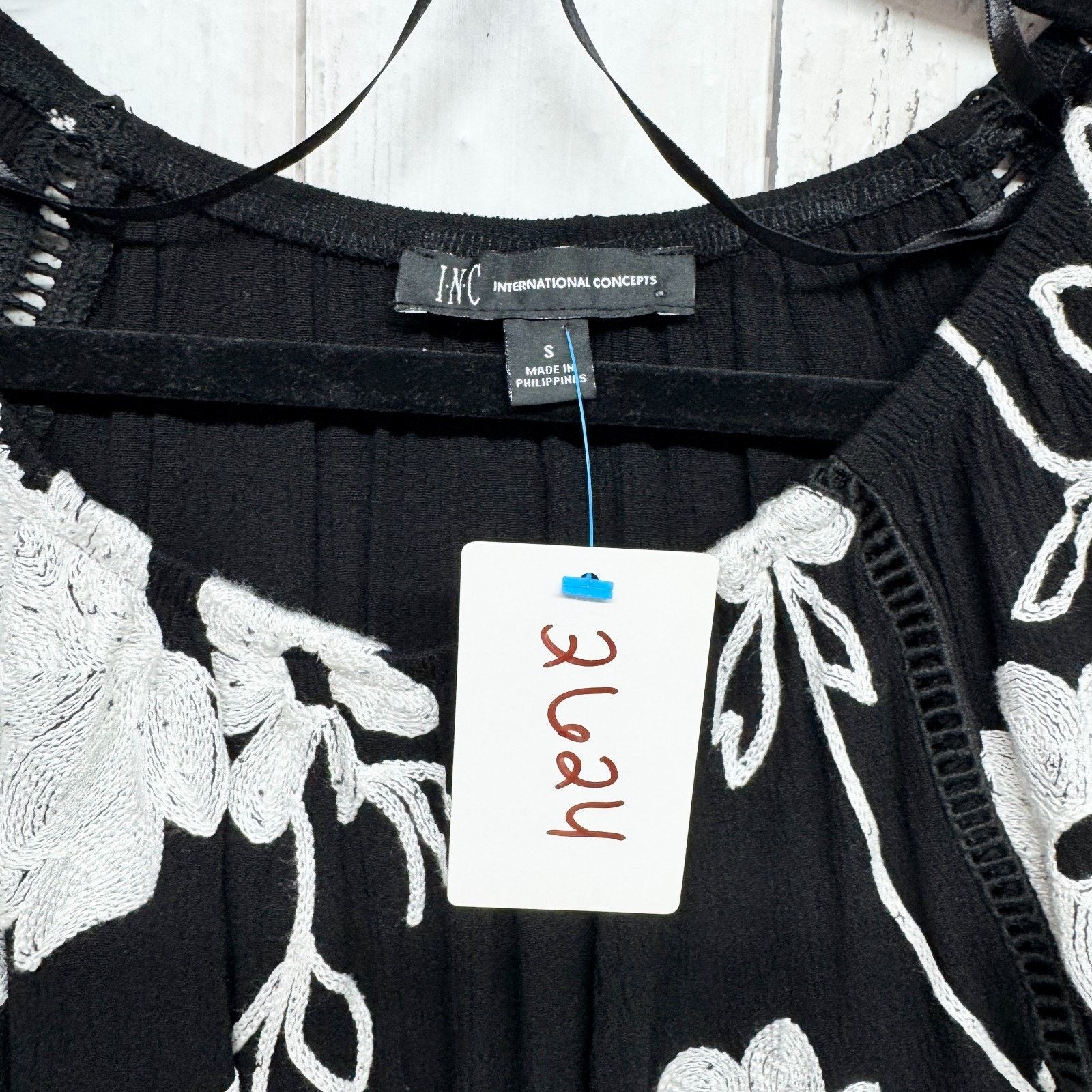 Other I.N.C. International Concepts Small Smocked Peasant Blouse Size S / US 4 / IT 40 - 2 Thumbnail
