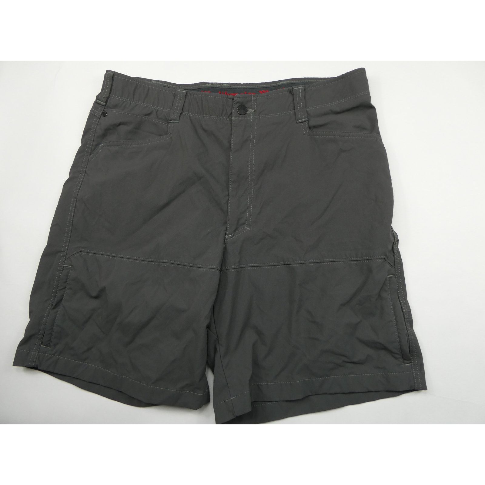 Wrangler Wrangler flex 9" side zip shorts, comfort waistband, size 38 Size US 38 / EU 54 - 1 Thumbnail