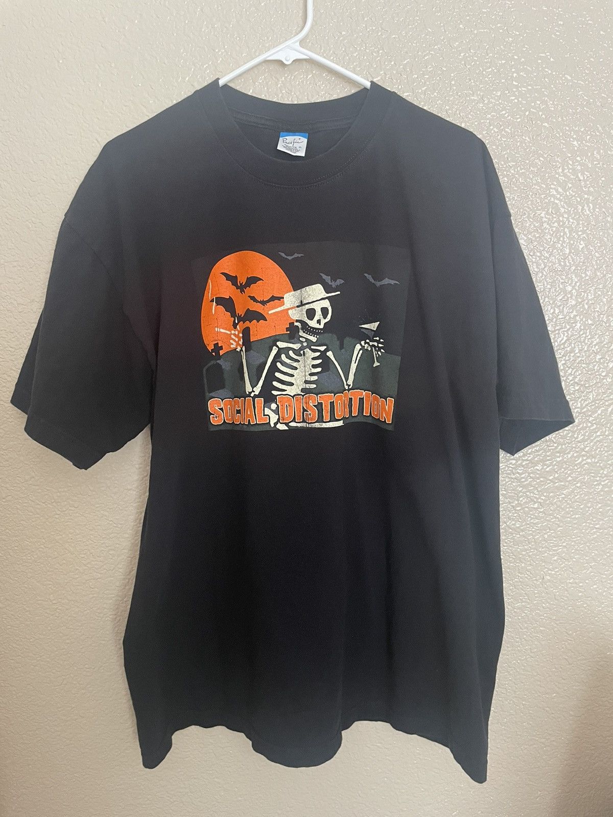 Vintage Social Distortion t shirt sz XL Size US XL / EU 56 / 4 - 1 Thumbnail