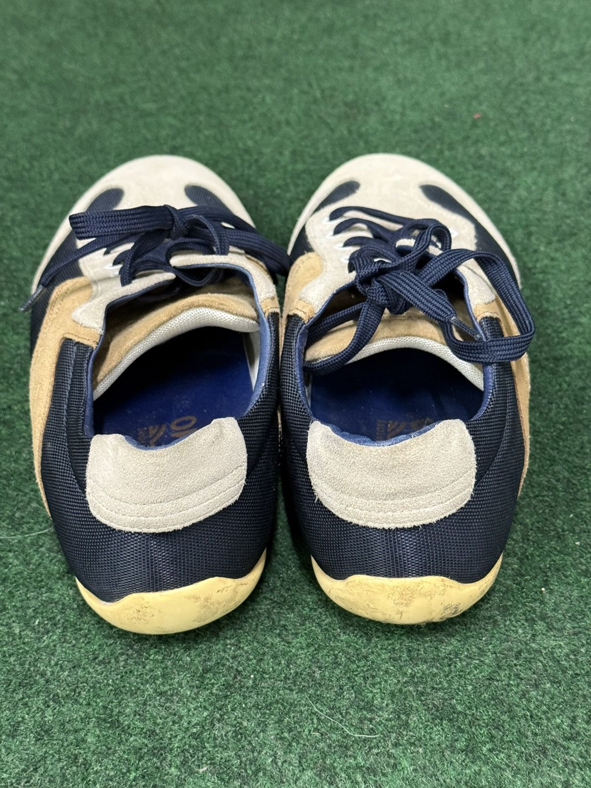 Salvatore Ferragamo Salvatore Ferragamo Suede Casual Shoes Size US 9.5 / EU 42-43 - 3 Thumbnail
