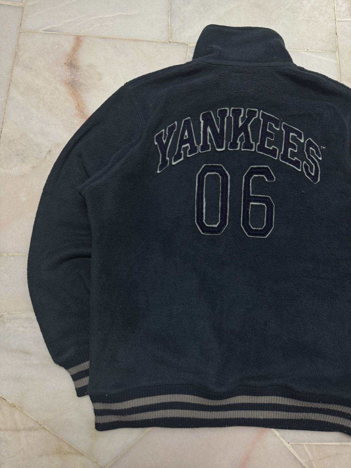New York Yankees 💥90s STYLE💥VINTAGE 2007s MLB X UNIQLO HALFZIPPER SWEATER Size US L / EU 52-54 / 3 - 19 Thumbnail