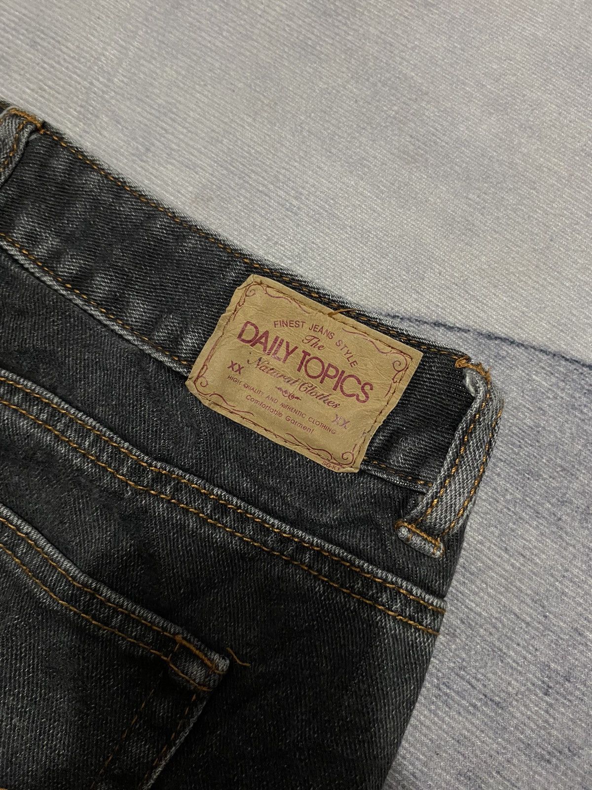 Hysteric Glamour STYLE BASIC BOOTCUT DENIM PANTS Size US 28 / EU 44 - 7 Thumbnail