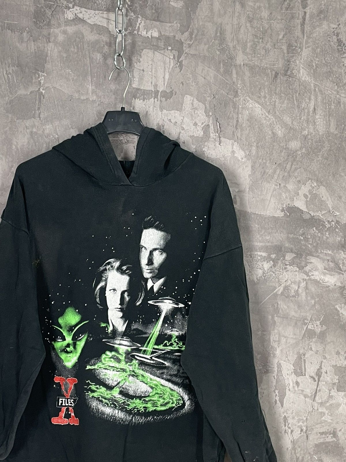 Vintage Vintage The X Files Faded Distressed Graphic 90s Hoodie Size US M / EU 48-50 / 2 - 4 Thumbnail