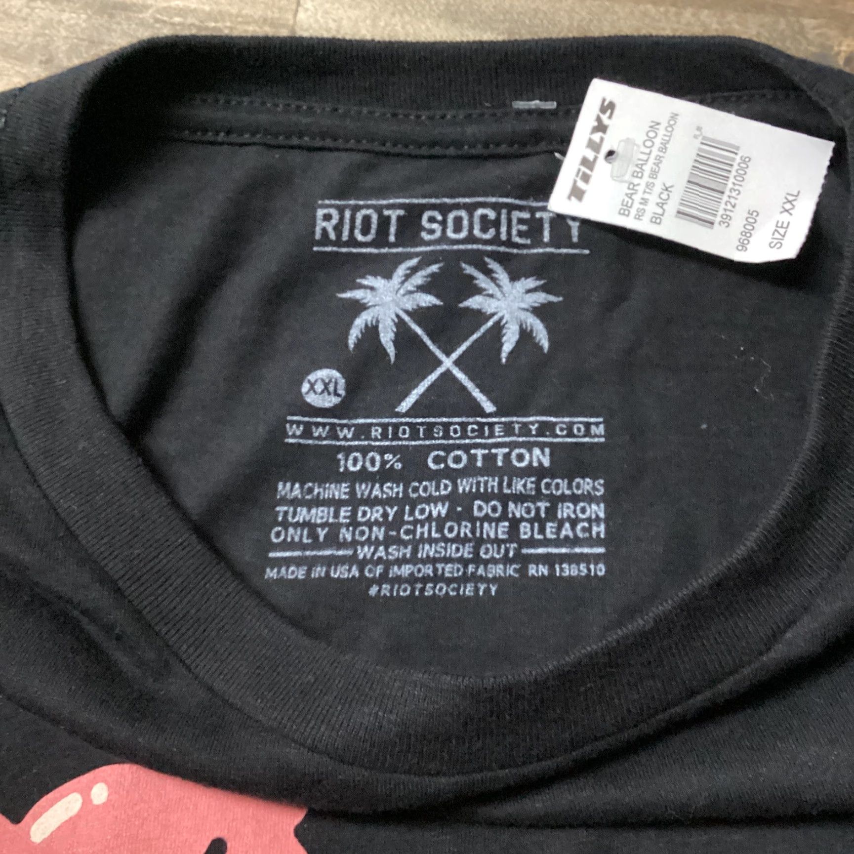 Vintage Riot Society Tee Shirt Bear Balloon Head Black Short Sleeve Adult Size XXL T-Shirt Men Graphic Bear Balloon Head Size US XXL / EU 58 / 5 - 4 Thumbnail