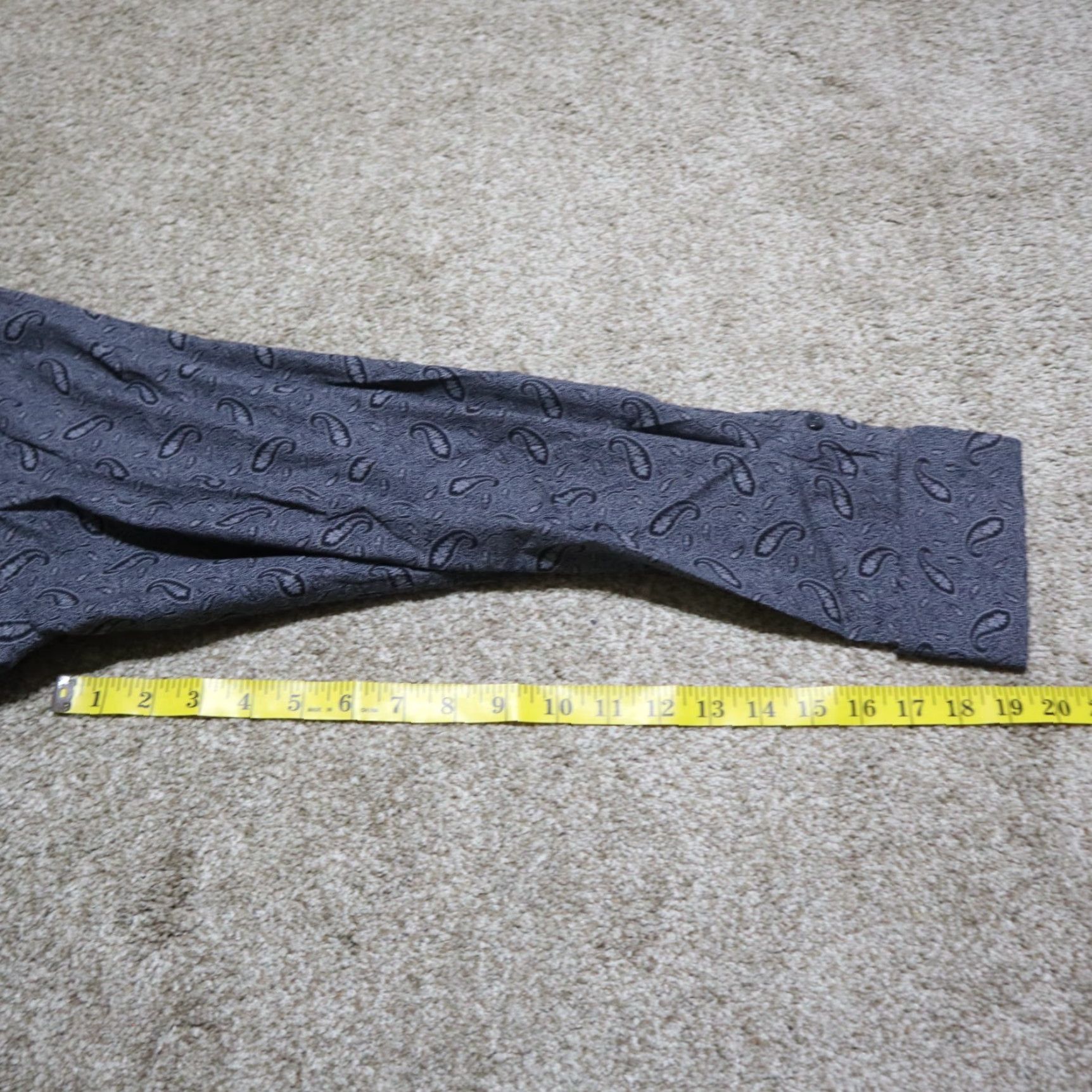 Perry Ellis Perry Ellis Shirt Button-Up Mens XL Gray Paisley Long Sleeve Collared Button-Down Size US XL / EU 56 / 4 - 7 Thumbnail