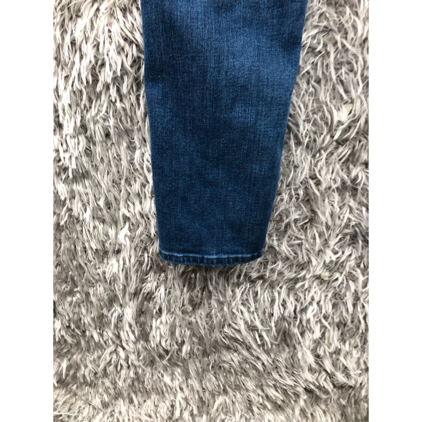 Vintage Ingrid & Isabel Maternity Jegging Womens Medium Blue Wash Size 14 Denim 5-Pocket Design Zip Button Zipper Pocket Regular Mid Rise Jeans Guatemala? Size 36" / US 14 / IT 50 - 7 Thumbnail