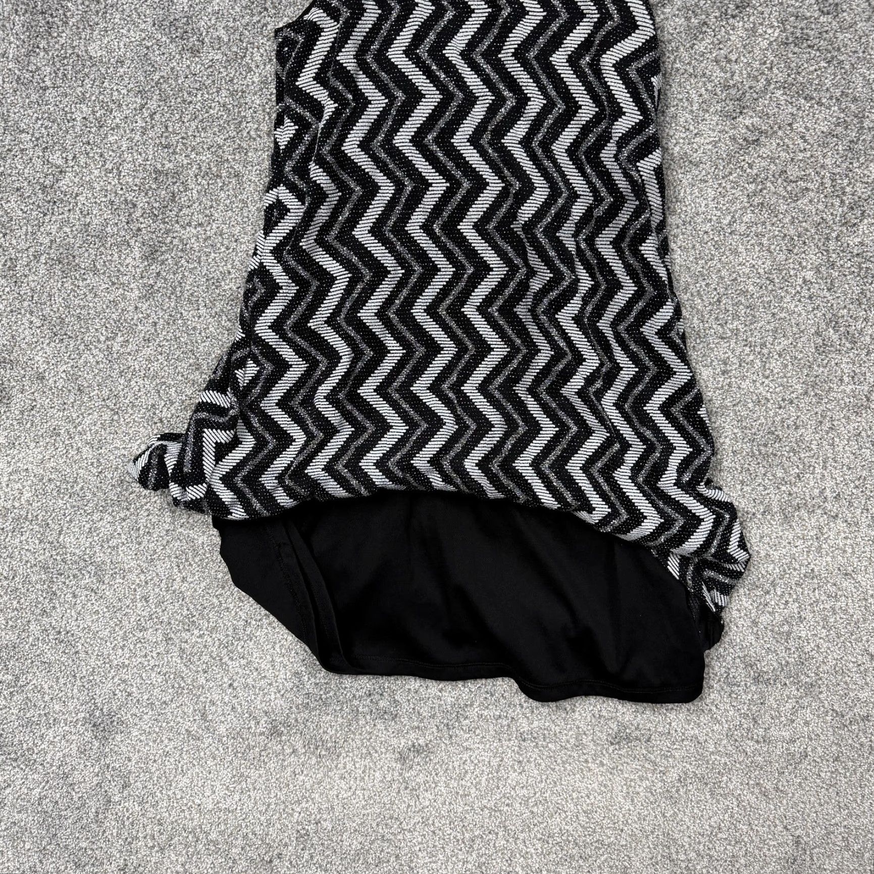 Vintage Vintage Candie's Dress M Black Silver Glitter Chevron Halter Mini Clubwear 90s Womens Girls? Size M / US 6-8 / IT 42-44 - 5 Thumbnail