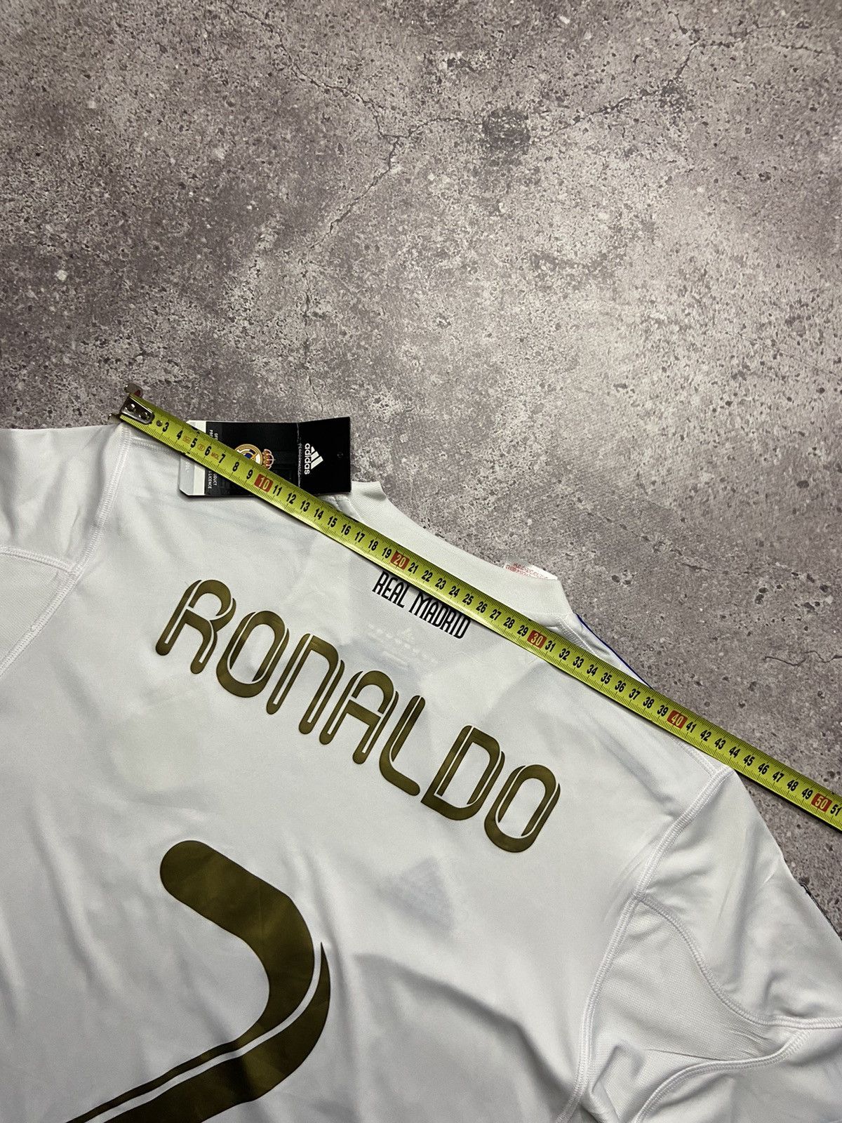 Adidas Real Madrid Ronaldo 2010 2011 Home Soccer Jersey Match Worn Size US S / EU 44-46 / 1 - 10 Thumbnail