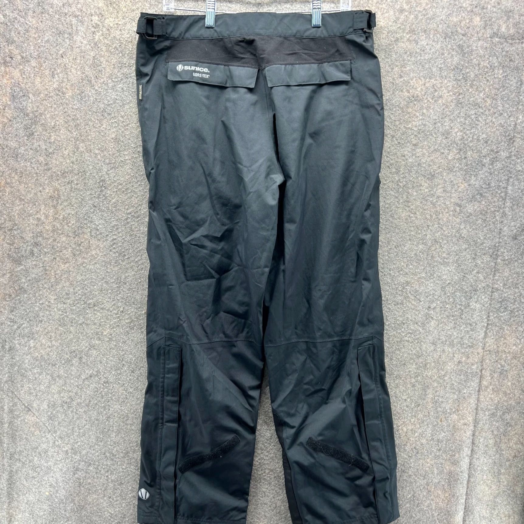 Vintage Sunice Pants Men Large Black Gore Tex Waterproof Rain Pants Weatherproof Regular Inseam 30 Men’s Size US 33 - 5 Thumbnail