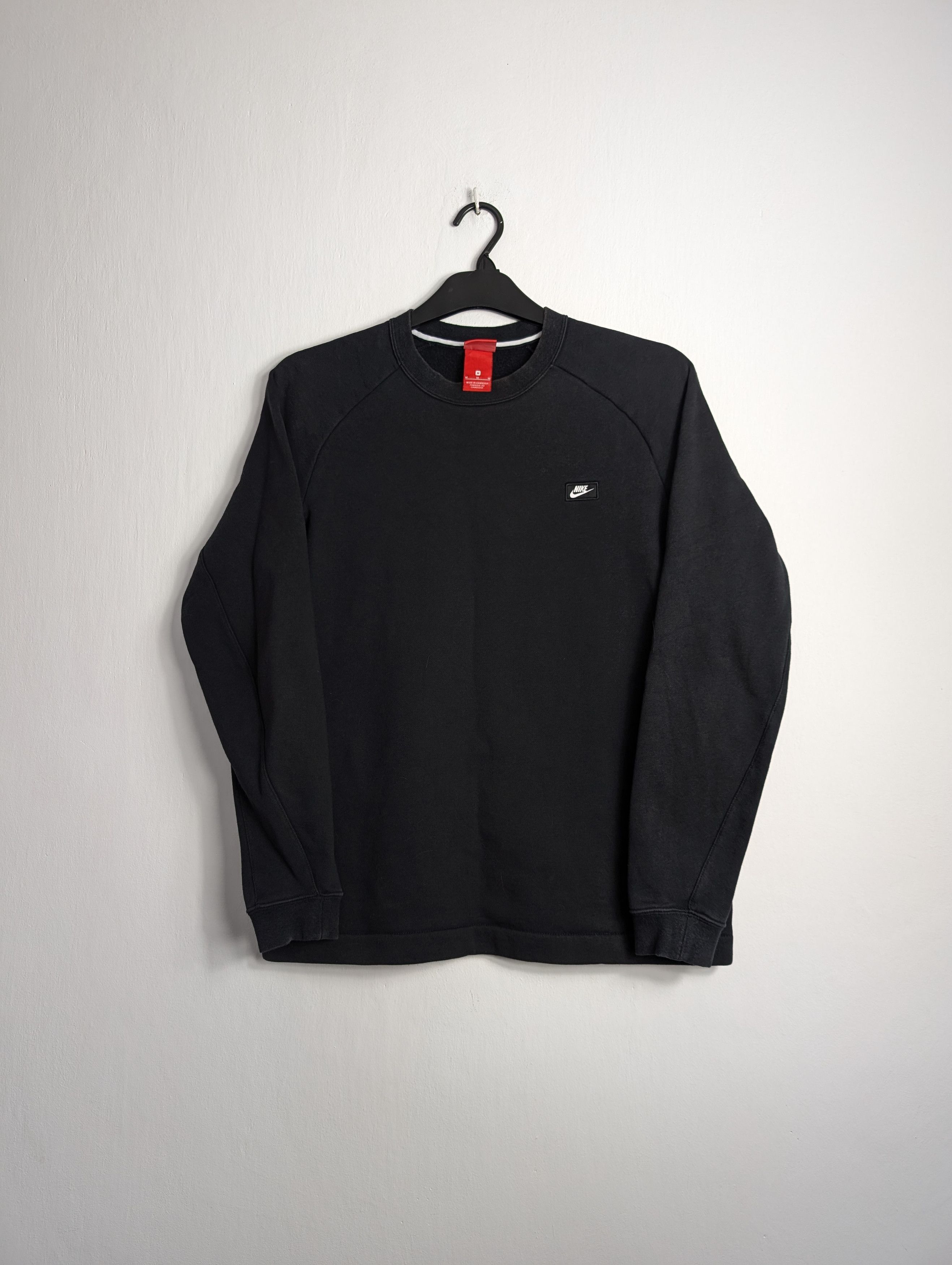 Nike Nike Swoosh Essential Sweatshirt Sportswear Streetwear Size US M / EU 48-50 / 2 - 1 Thumbnail