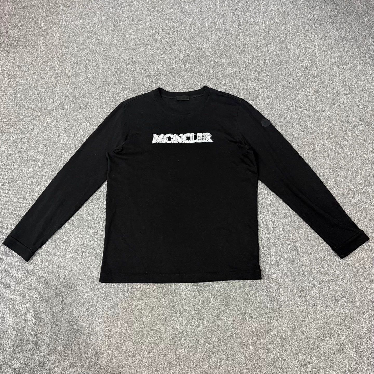 Moncler Moncler Black Logo Longsleeve Sweatshirt S Mint Size S / US 4 / IT 40 - 1 Thumbnail