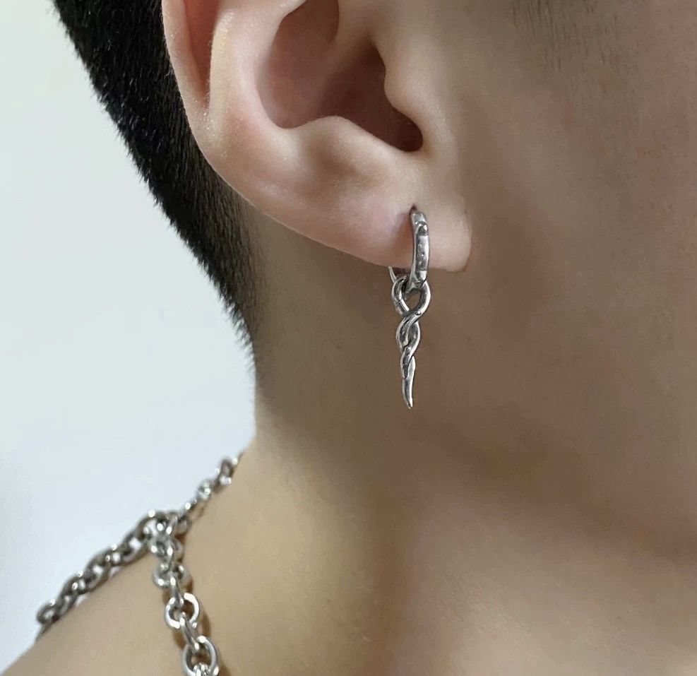 Japanese Brand × Vintage Avant garde punk thorn vine hoop earring Size ONE SIZE - 3 Thumbnail