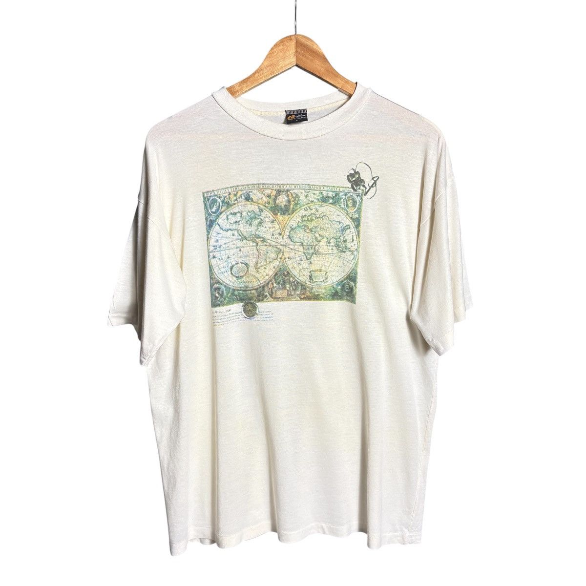 Vintage Vintage 90s The World Hydrographic Single Stitch Graphic Tee Size US L / EU 52-54 / 3 - 1 Thumbnail