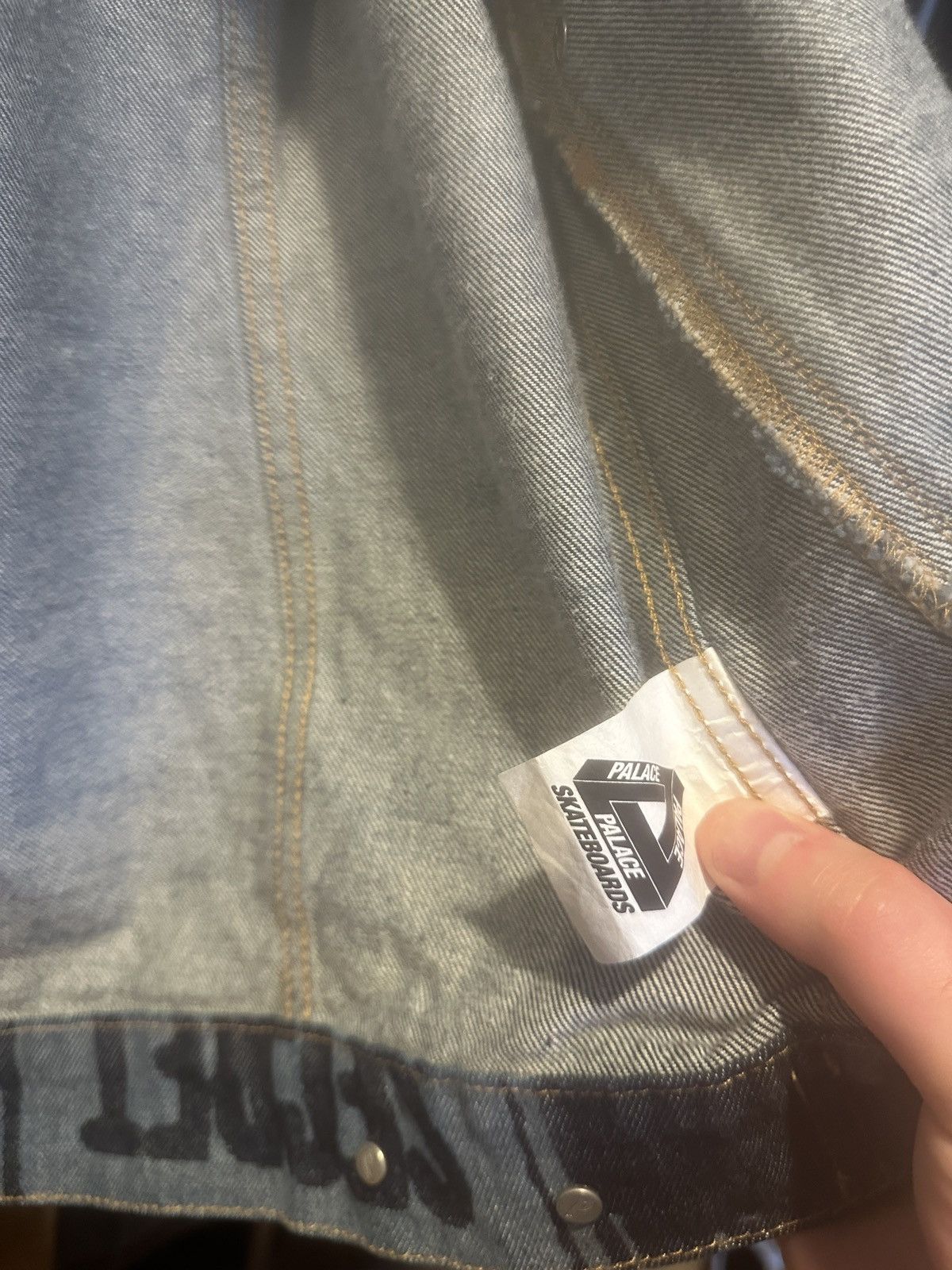 Palace Palace Tabloid Denim Jacket Size US M / EU 48-50 / 2 - 7 Thumbnail