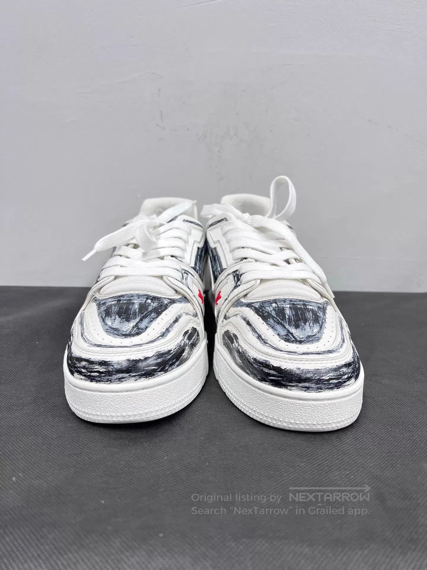 Louis Vuitton Multi Color Low Top Sneakers Size 10.5. Size US 10.5 / EU 43-44 - 2 Thumbnail