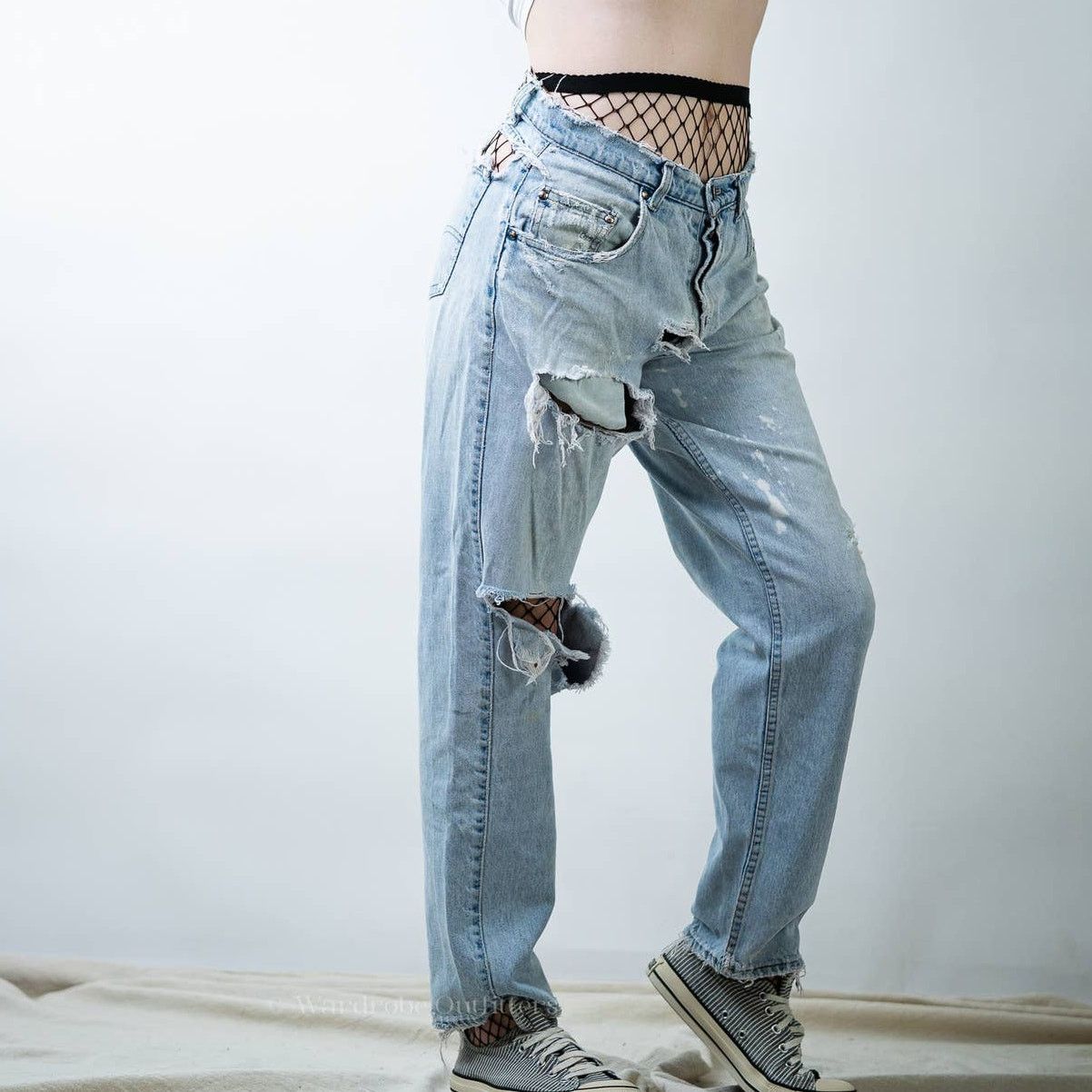 Levi's Vtg90s THRASHED Ripped Distressed Levi Silvertab Baggy Jeans Size 30" / US 8 / IT 44 - 4 Thumbnail