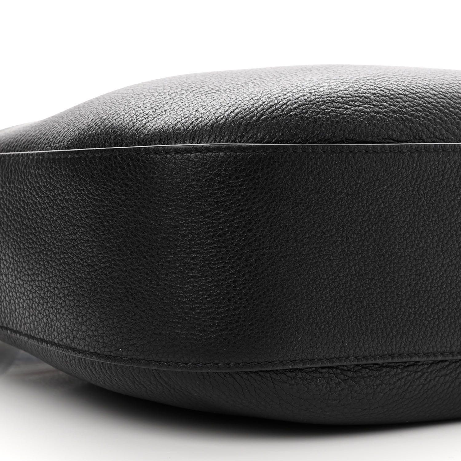 Prada o1srvl11e0624 Size: OS / Hobo Bag in Black Size ONE SIZE - 4 Thumbnail